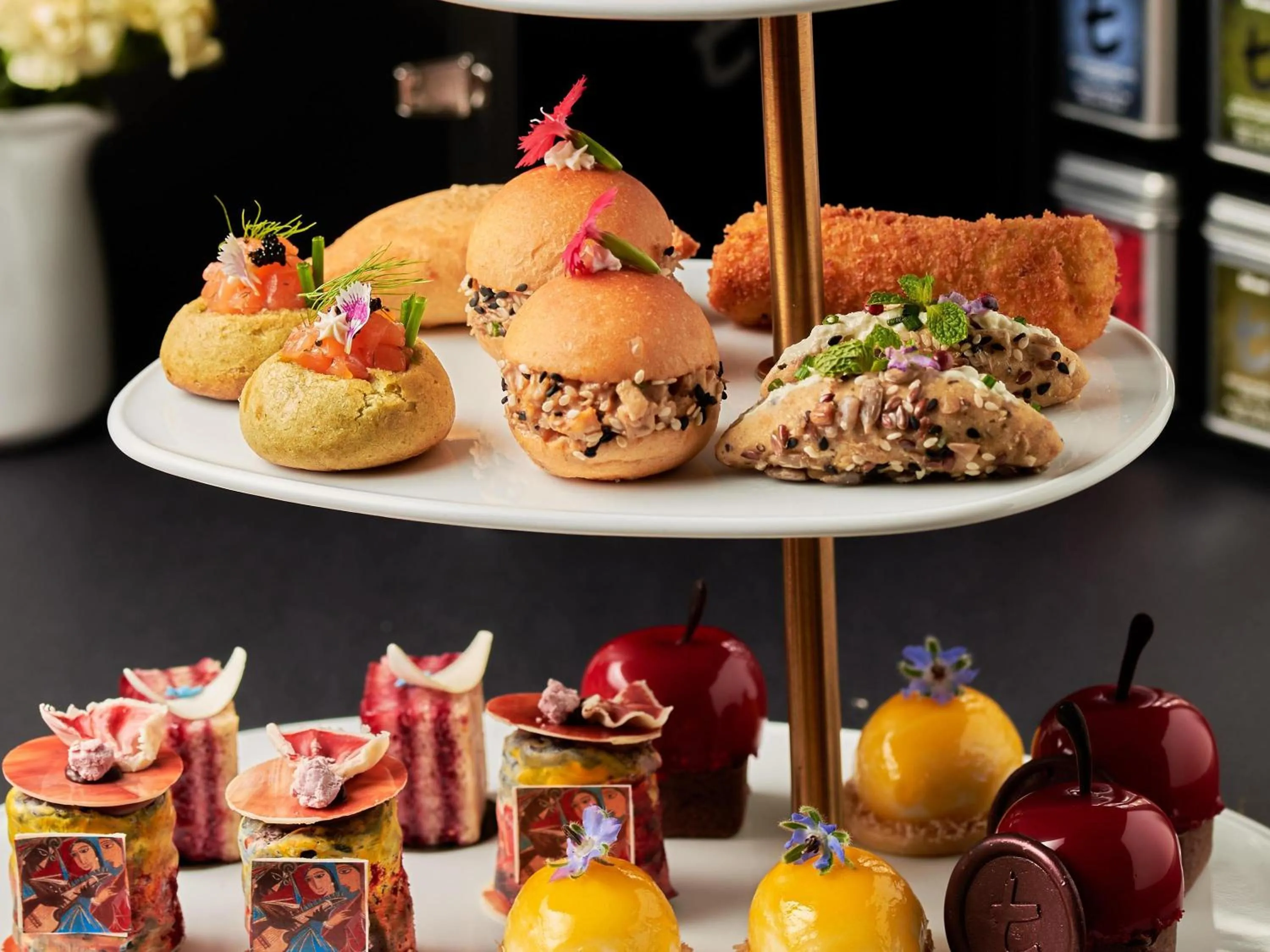 Restaurant/places to eat in Pullman Dubai Creek City Centre