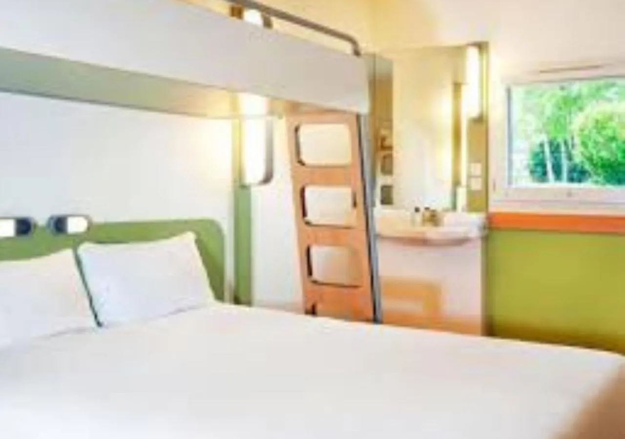 Bed in Ibis budget Saint-Étienne stade