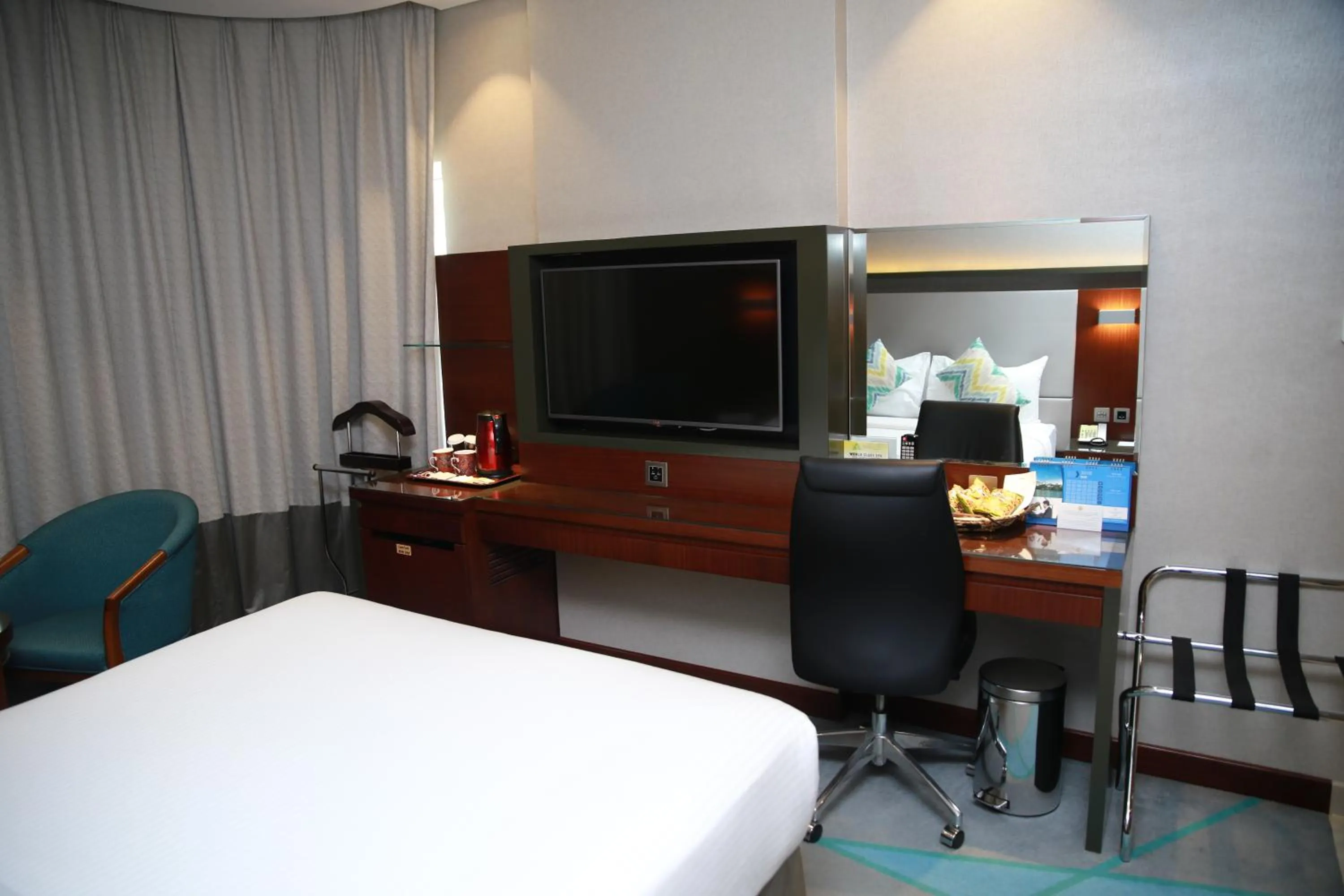 Bedroom, Bed in Versailles by Vieras Hotel