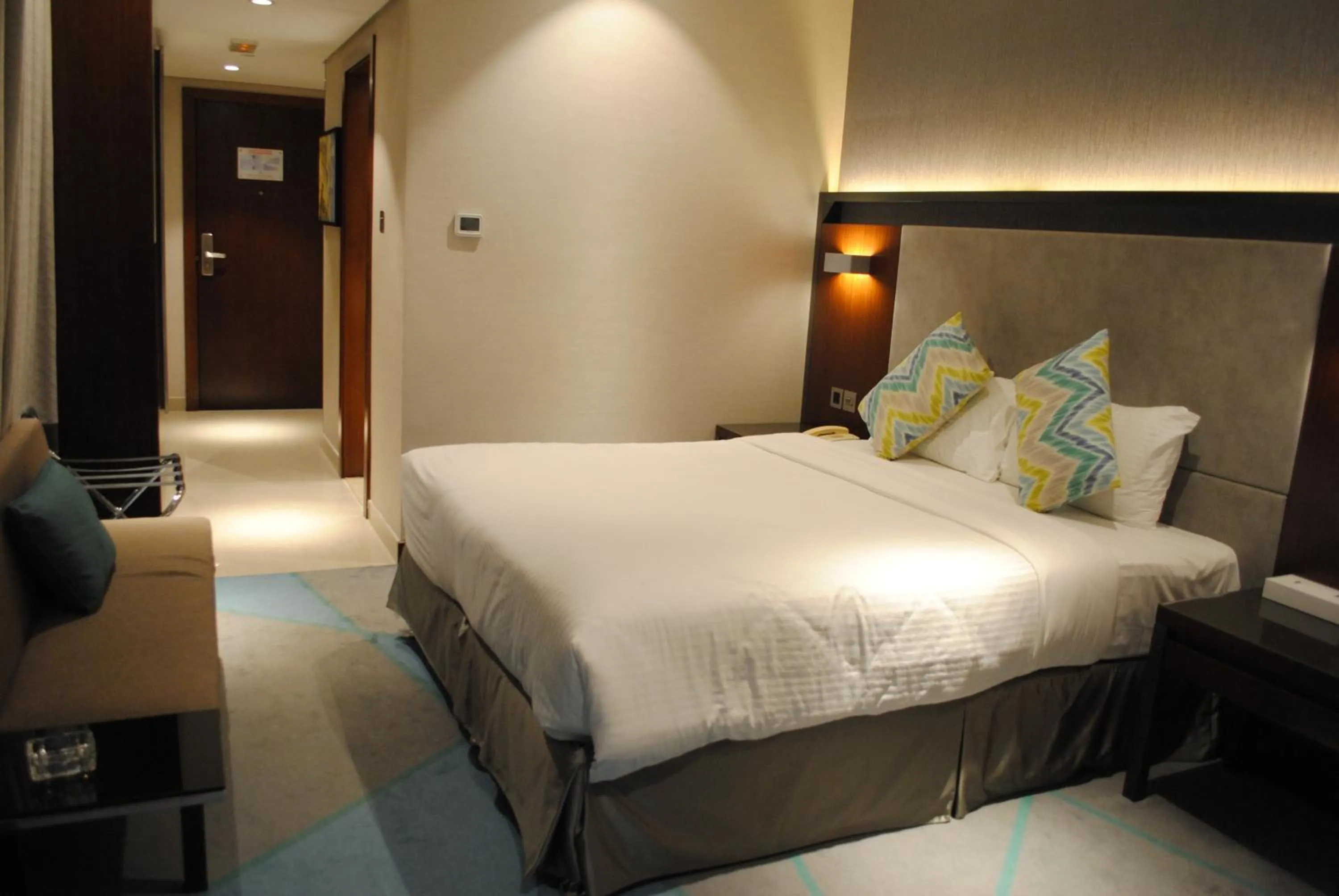 Bedroom, Bed in Versailles by Vieras Hotel