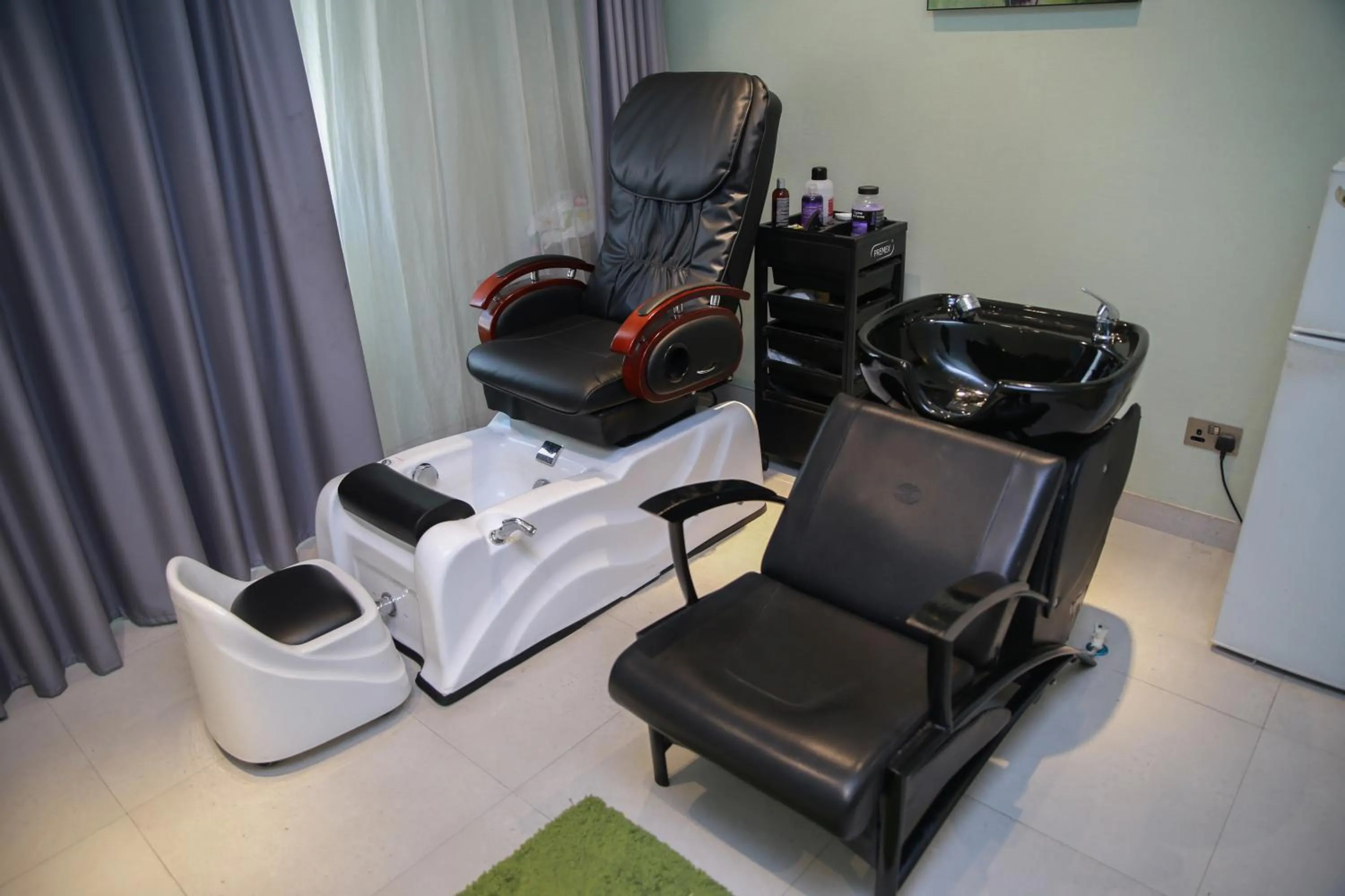 Spa and wellness centre/facilities in Versailles by Vieras Hotel