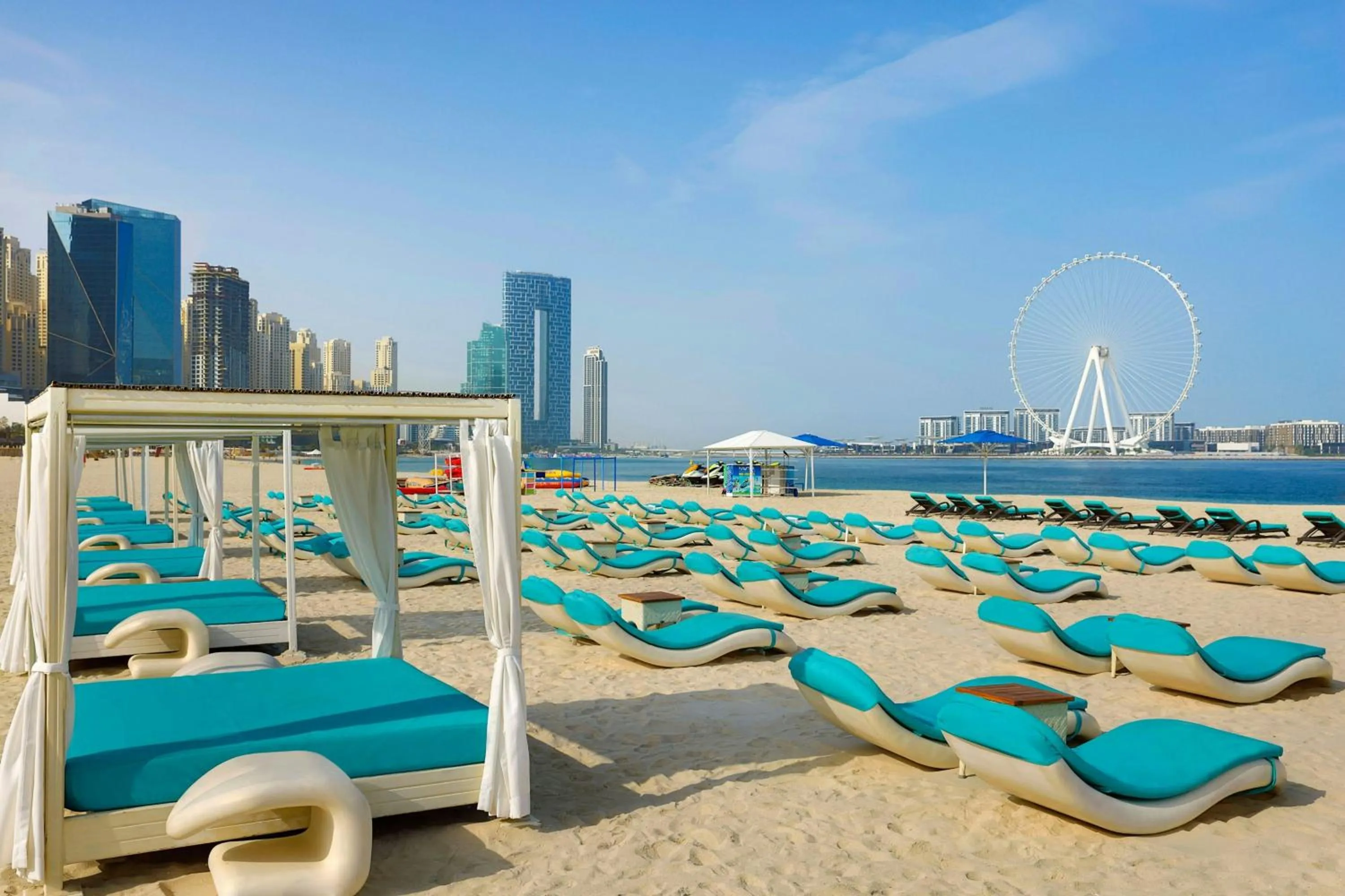 Beach in Al Habtoor Grand Resort, Autograph Collection