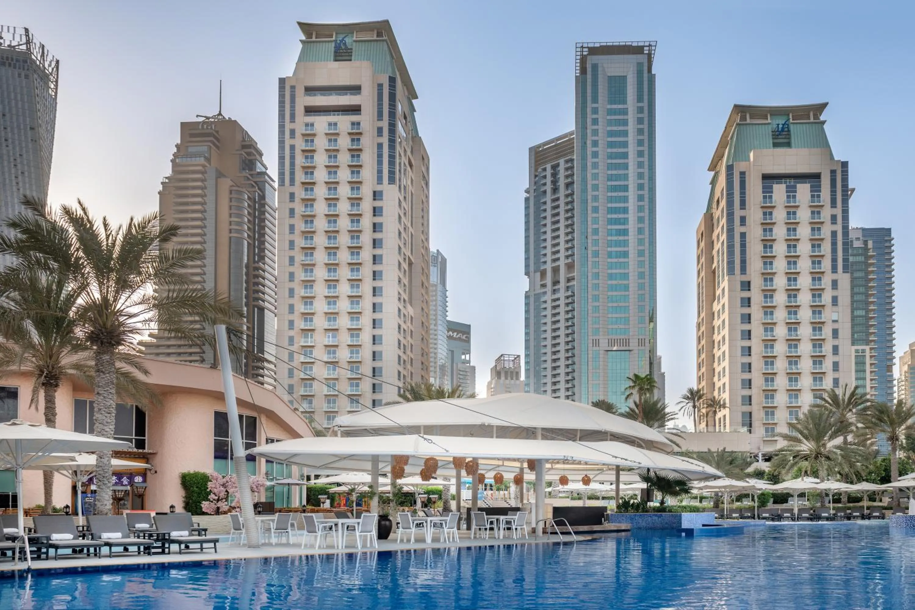 Swimming pool in Al Habtoor Grand Resort, Autograph Collection