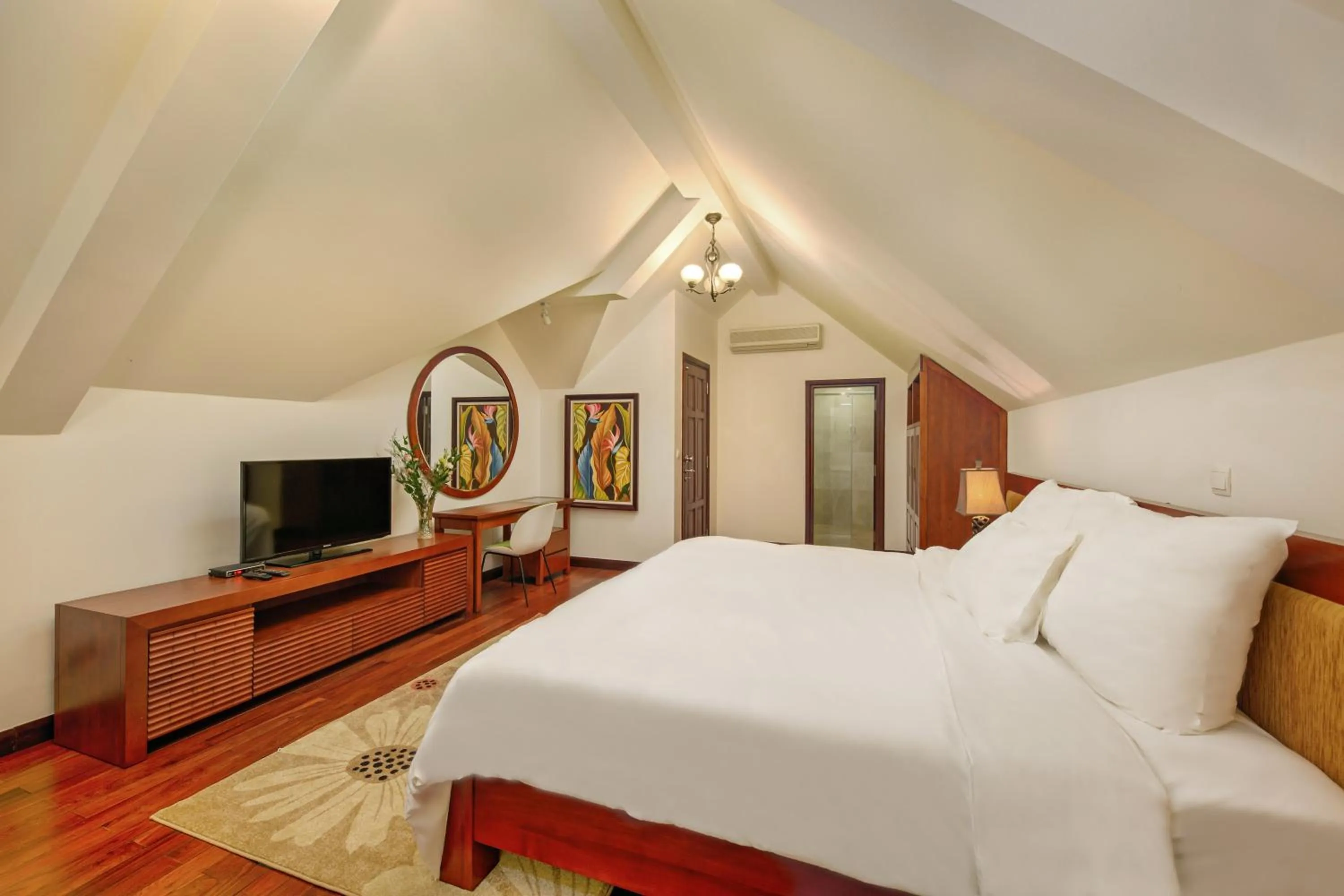 Communal lounge/ TV room in Abogo Resort Villas Luxury Da Nang