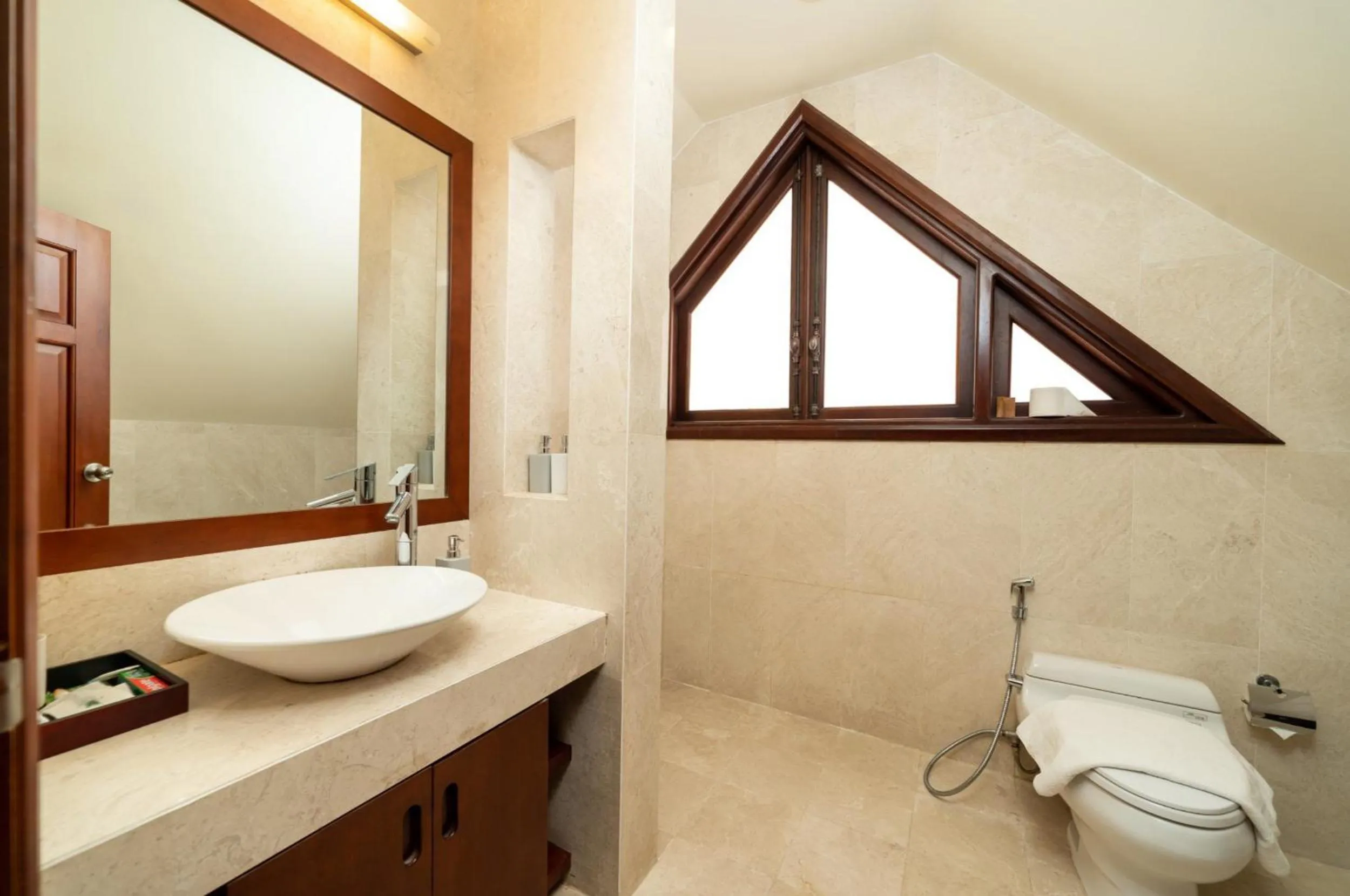 Toilet in Abogo Resort Villas Luxury Da Nang