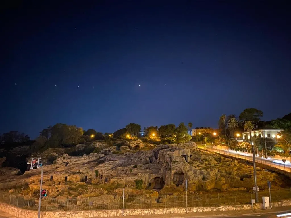 Nearby landmark in L'ARENA ROOM