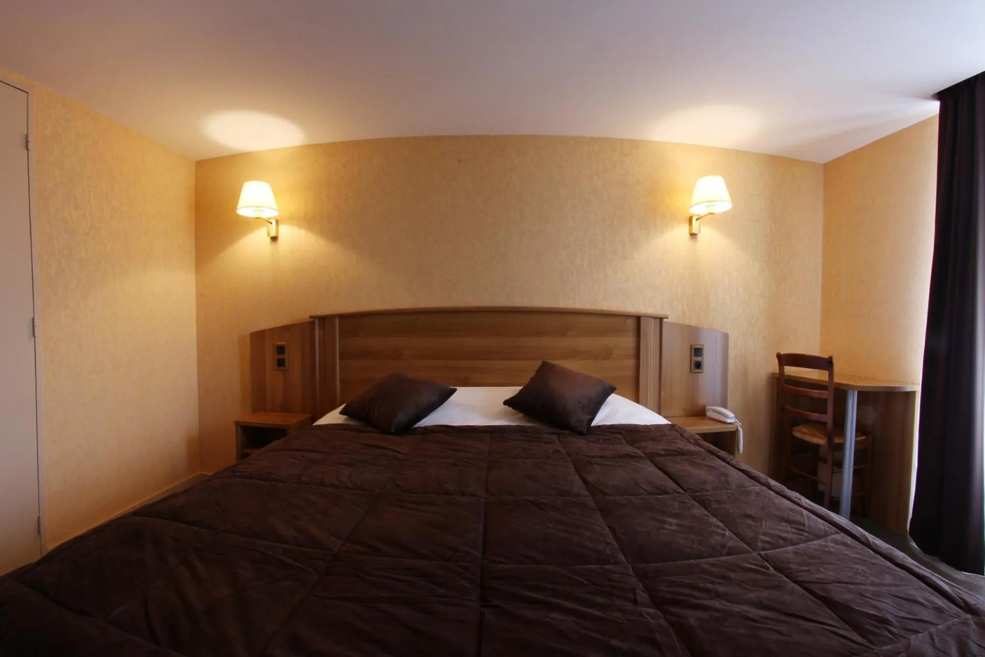 Bedroom, Bed in Hotel De L'Abbaye