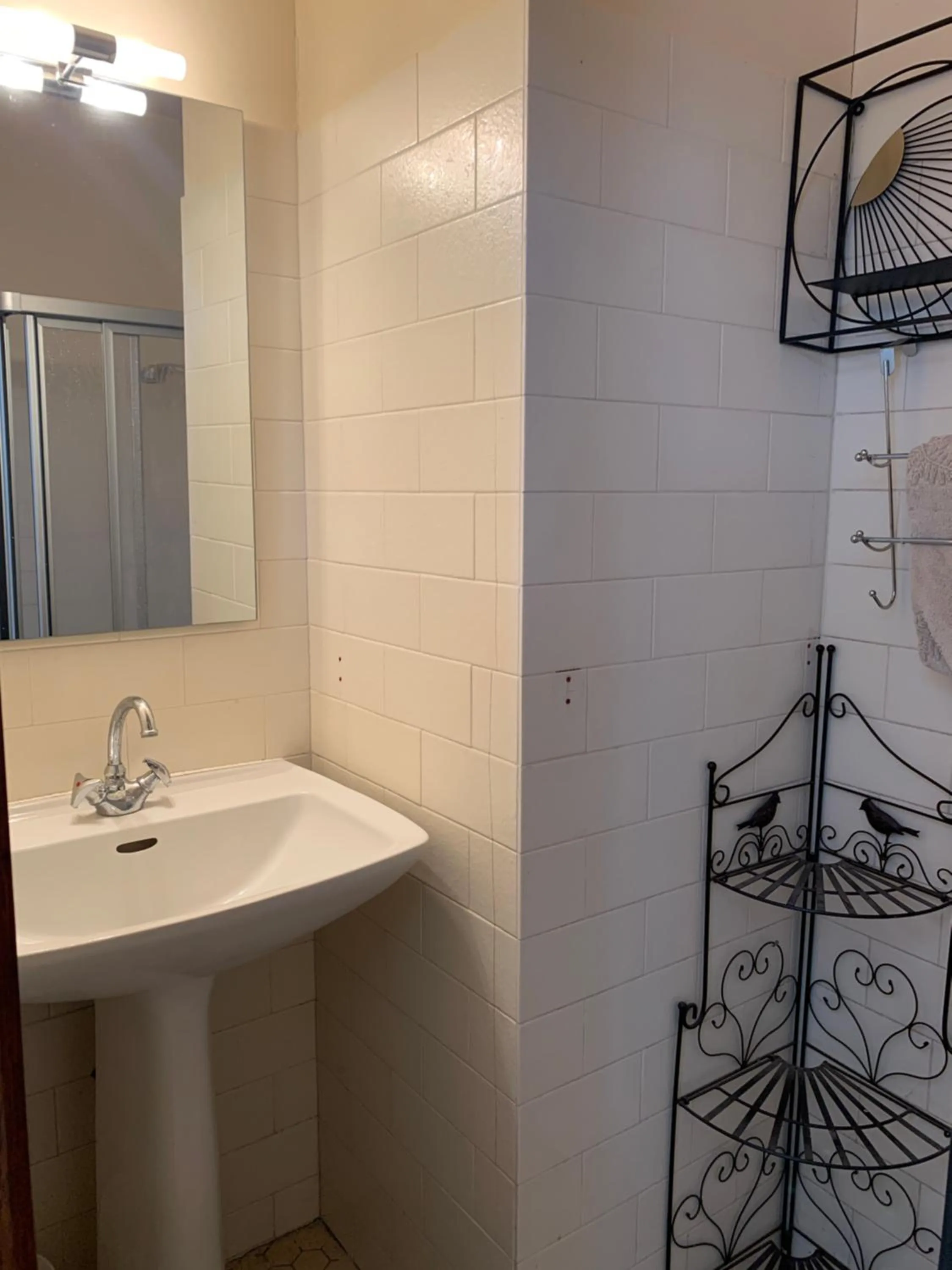 Shower in Chambres d'hôtes dans une maison de caractère