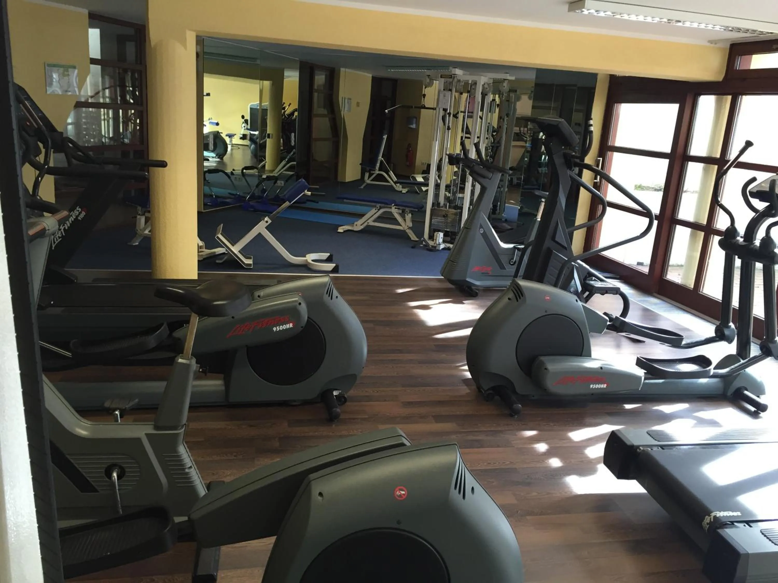 TV and multimedia in Central Hotel-Apart München