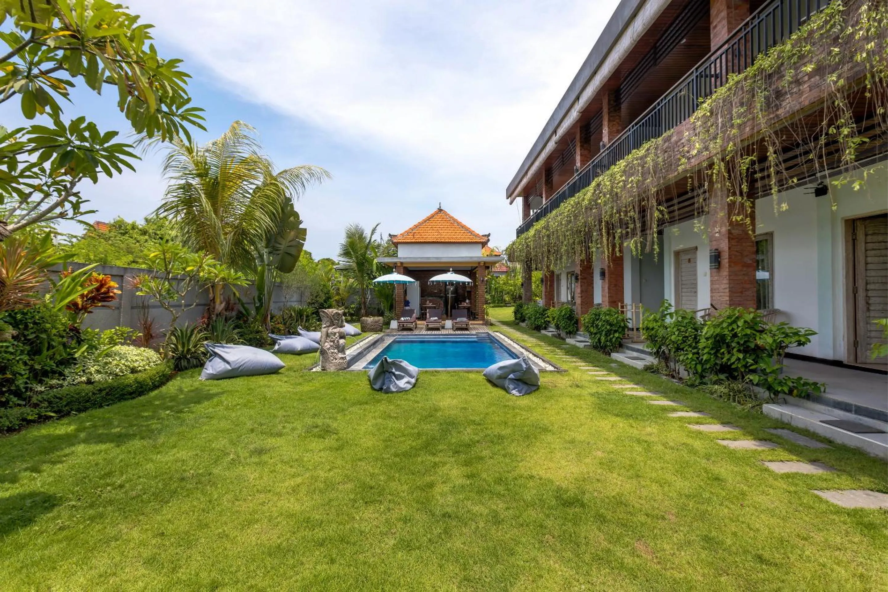 Garden in La Sari Village