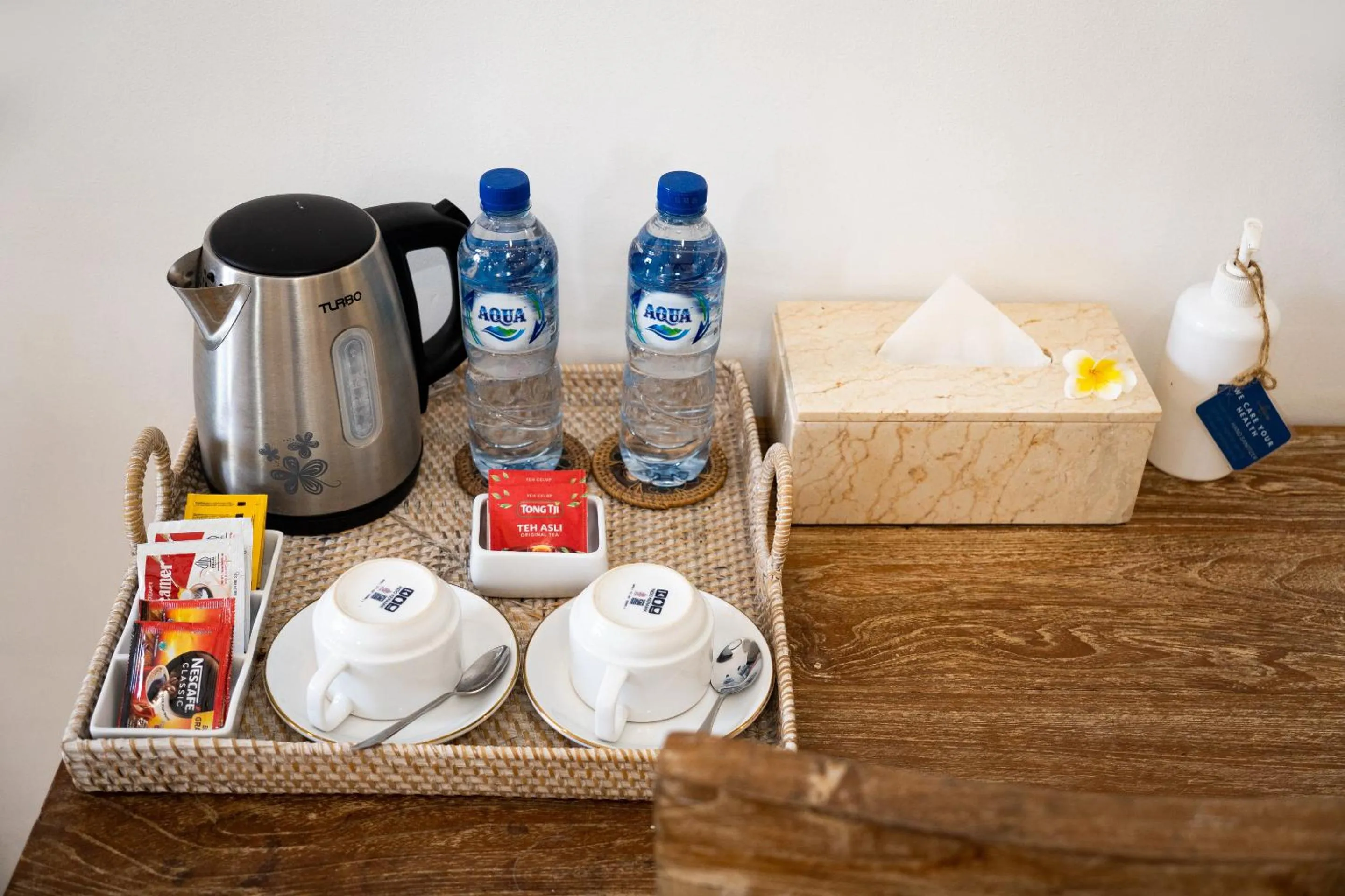 Coffee/tea facilities in La Sari Village