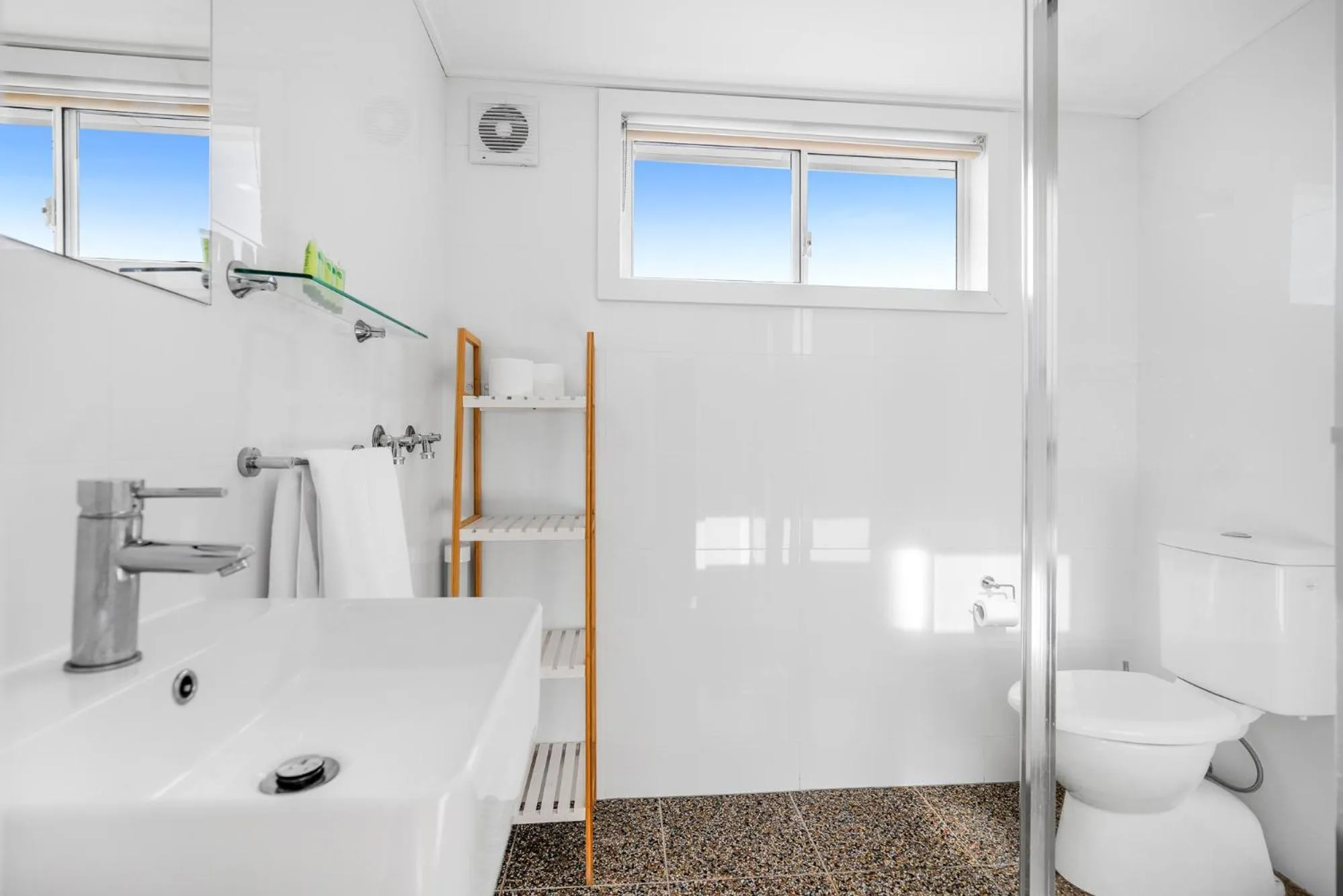 Bathroom in Lakes Resort Toukley