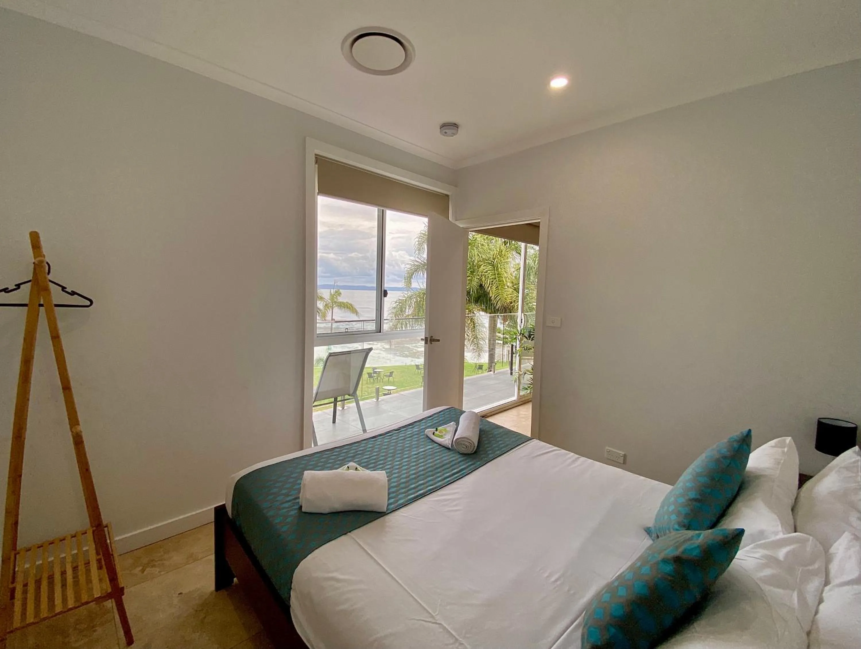 Bed in Lakes Resort Toukley