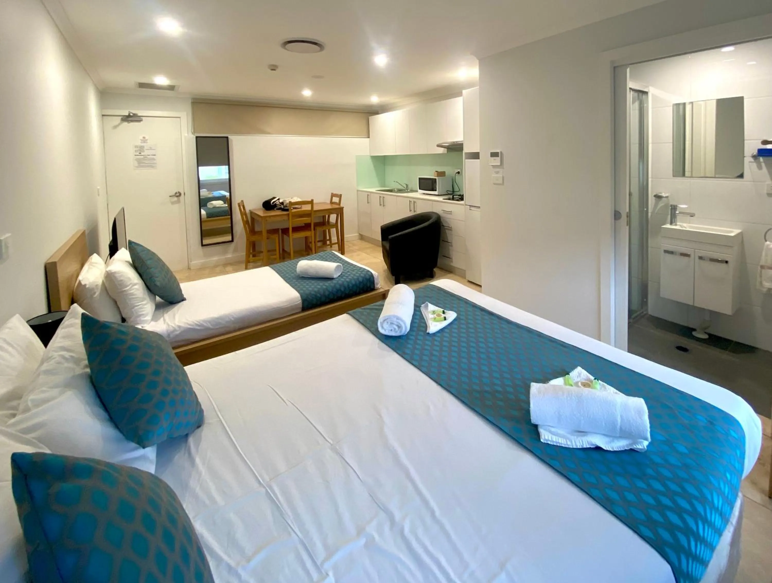 Bed in Lakes Resort Toukley