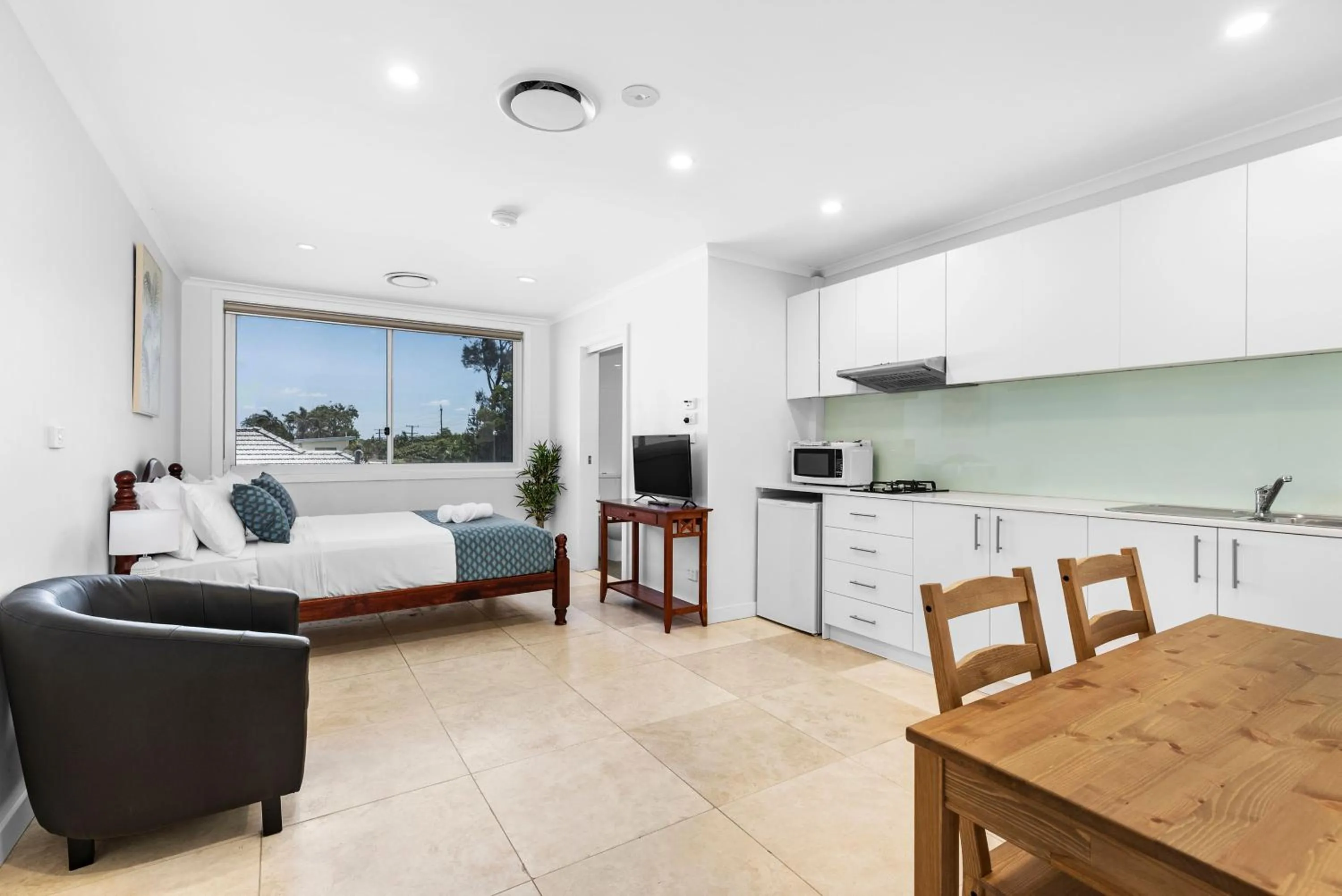 Bed in Lakes Resort Toukley