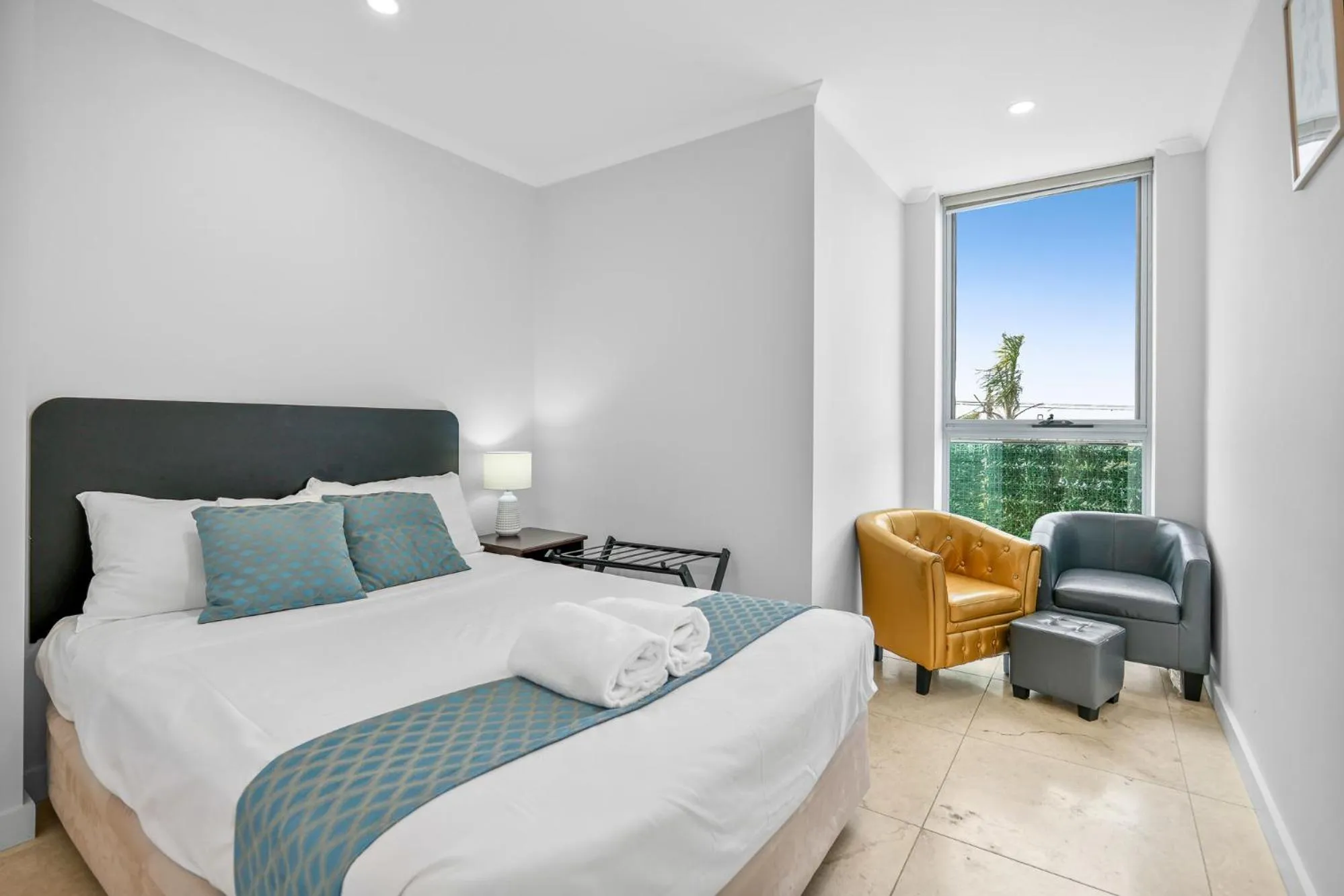 Bed in Lakes Resort Toukley