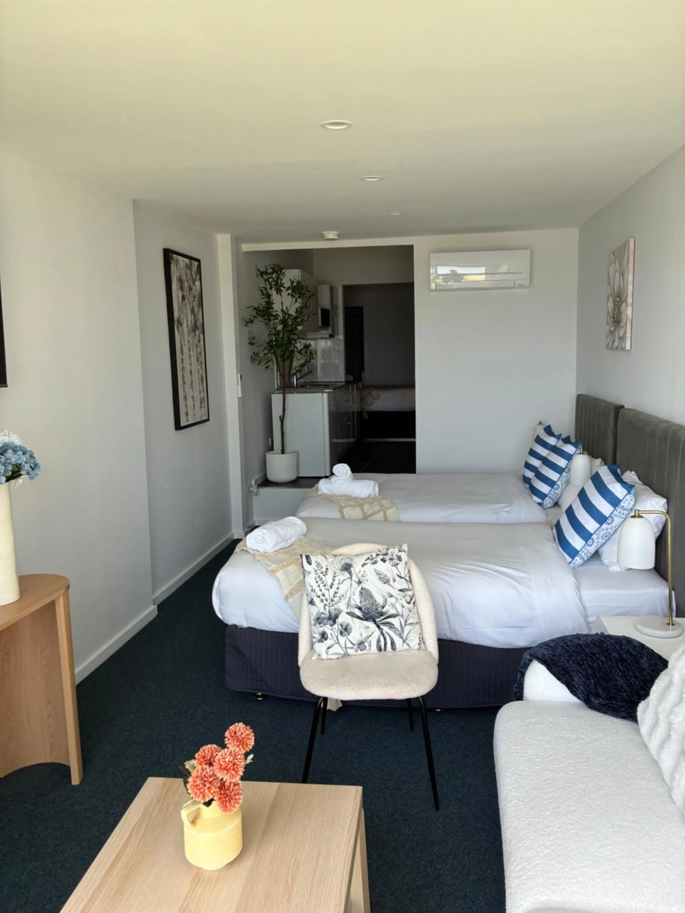 Bed in Lakes Resort Toukley