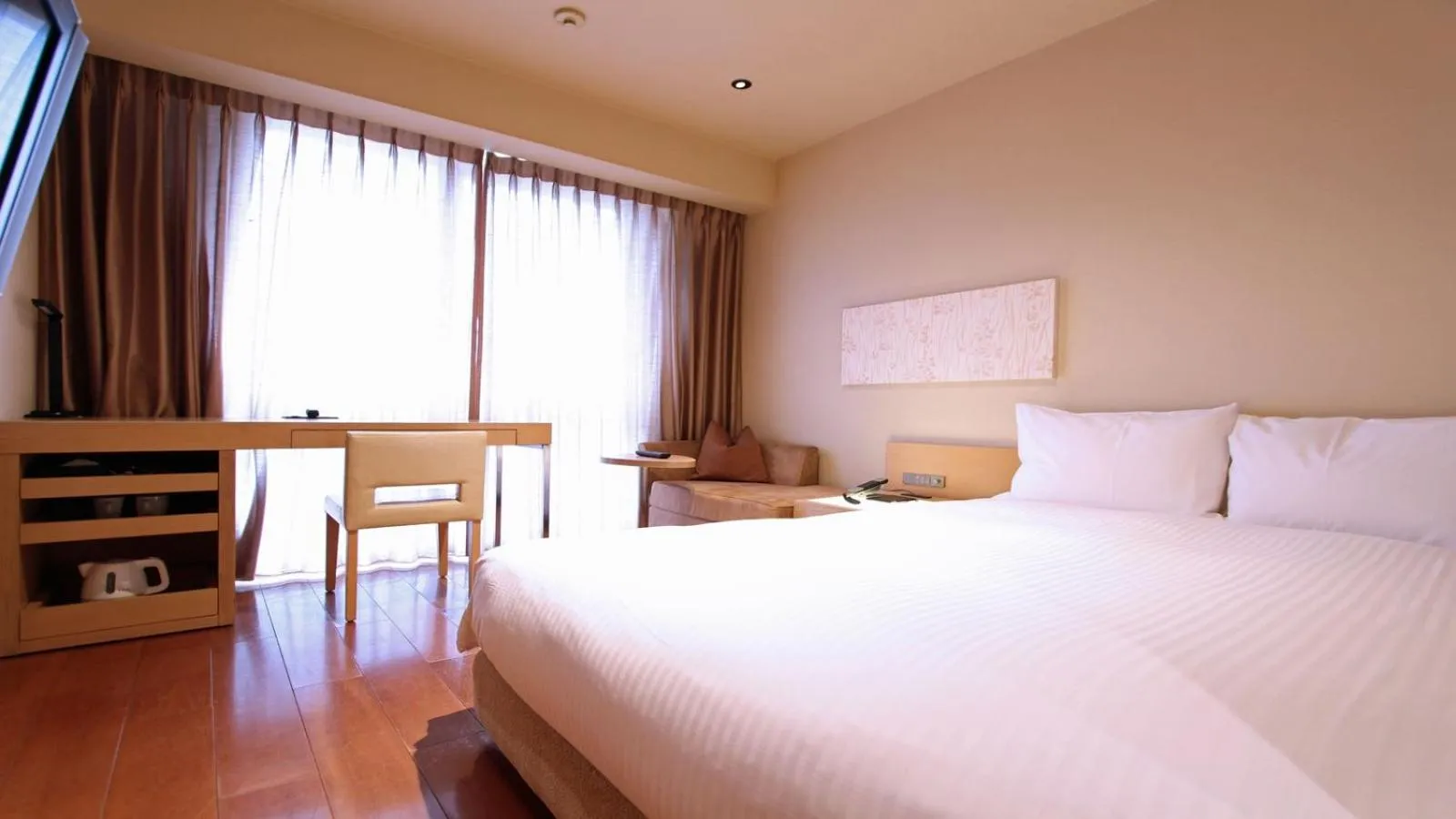 Bed in KOKO HOTEL Fukuoka Tenjin