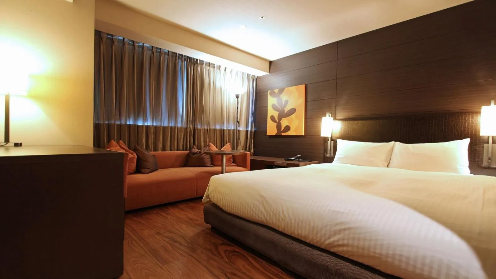 Bed in KOKO HOTEL Fukuoka Tenjin