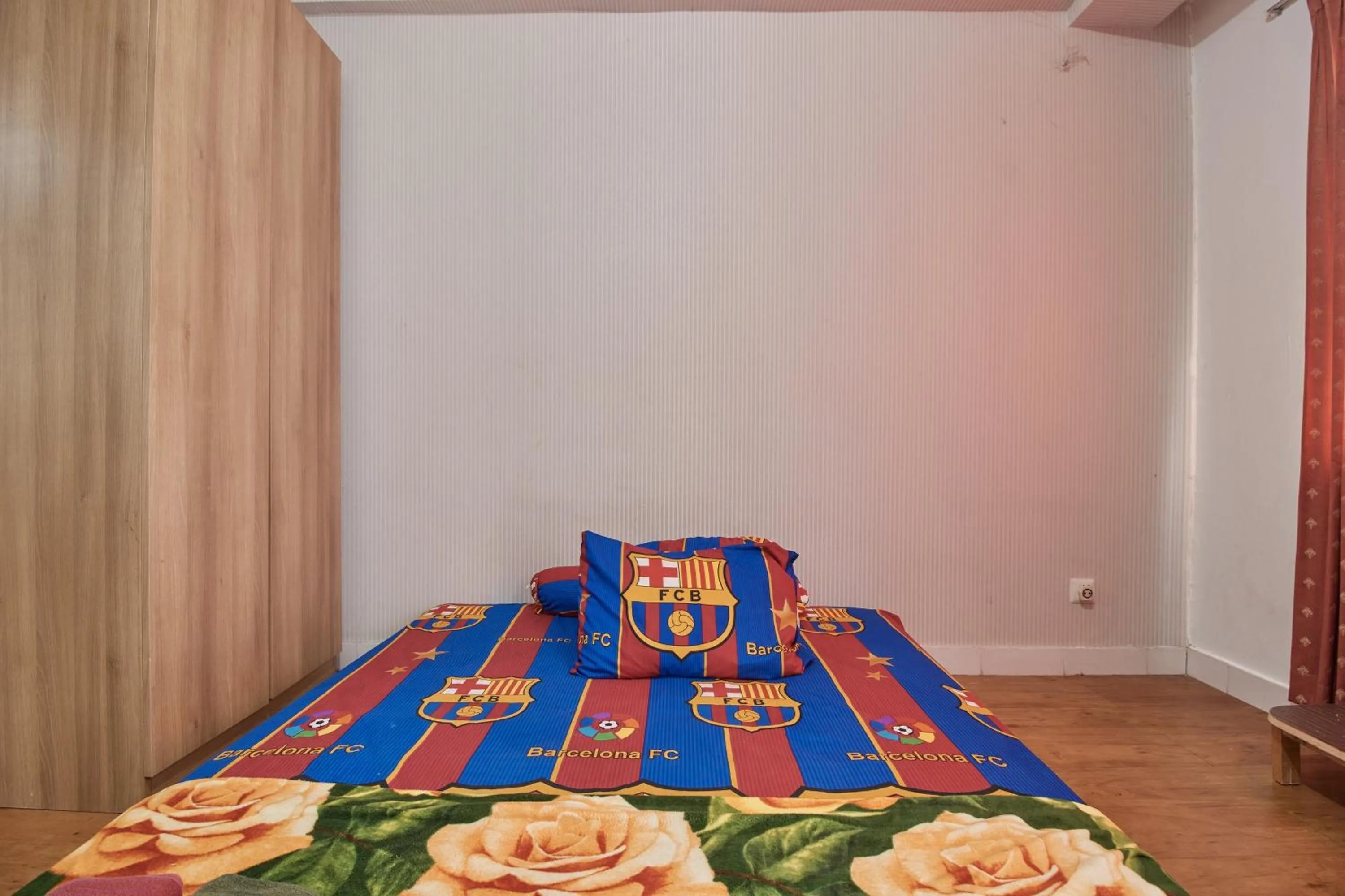 Bedroom, Bed in Room Rendi @ Apt Dramaga Tower