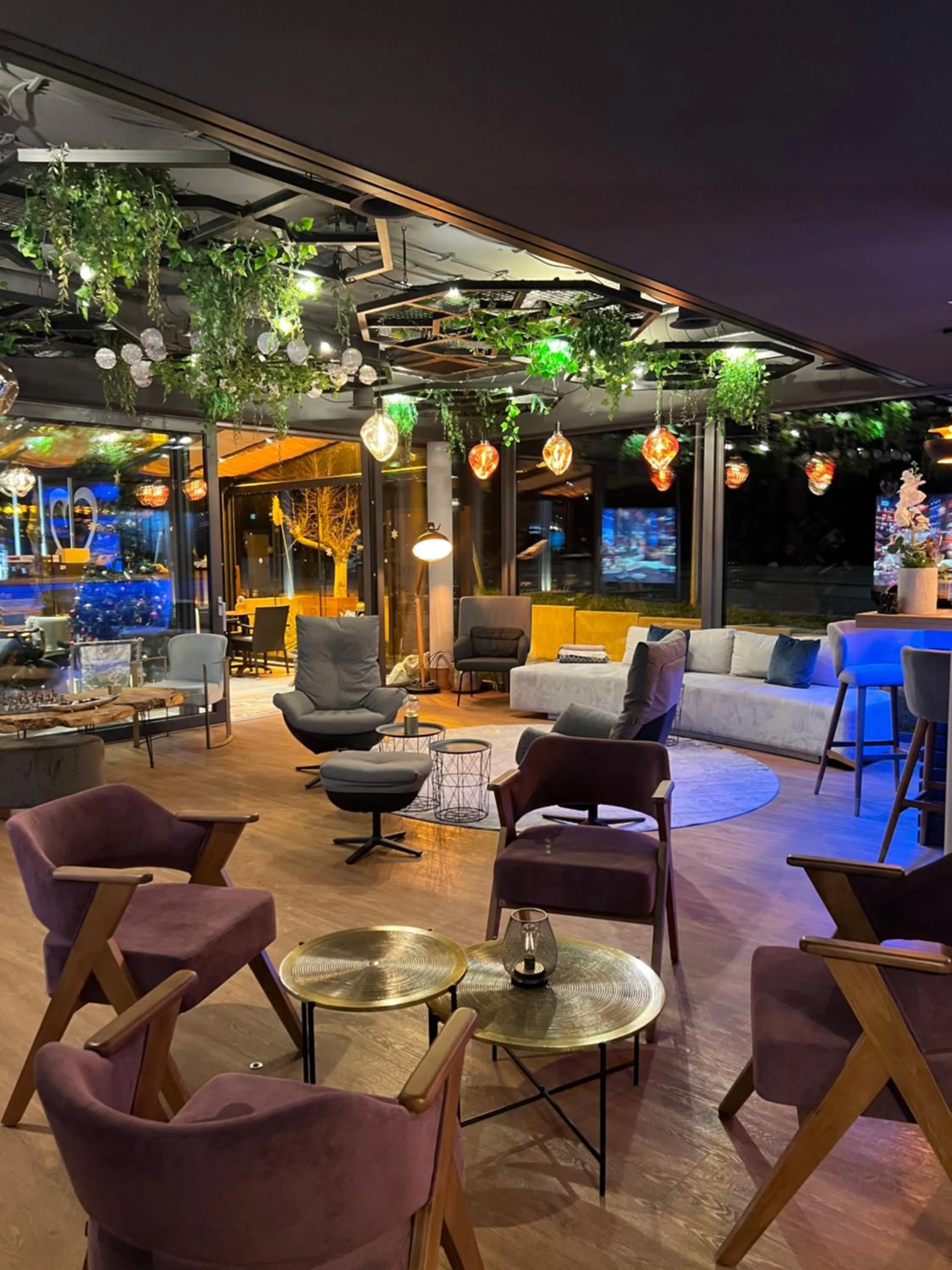 Communal lounge/ TV room in Design Hotel Winterrot