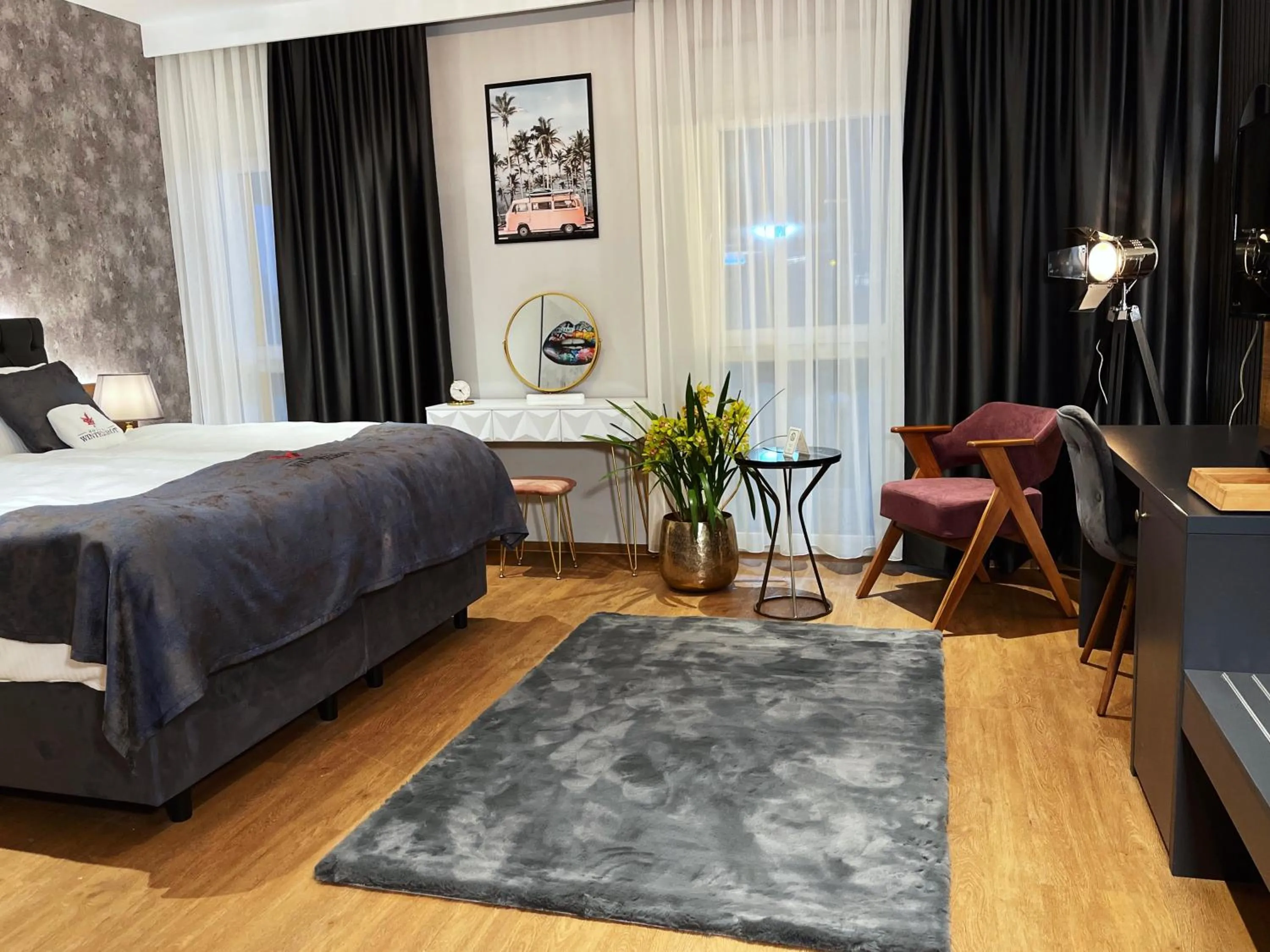 Photo of the whole room, Bed in Design Hotel Winterrot