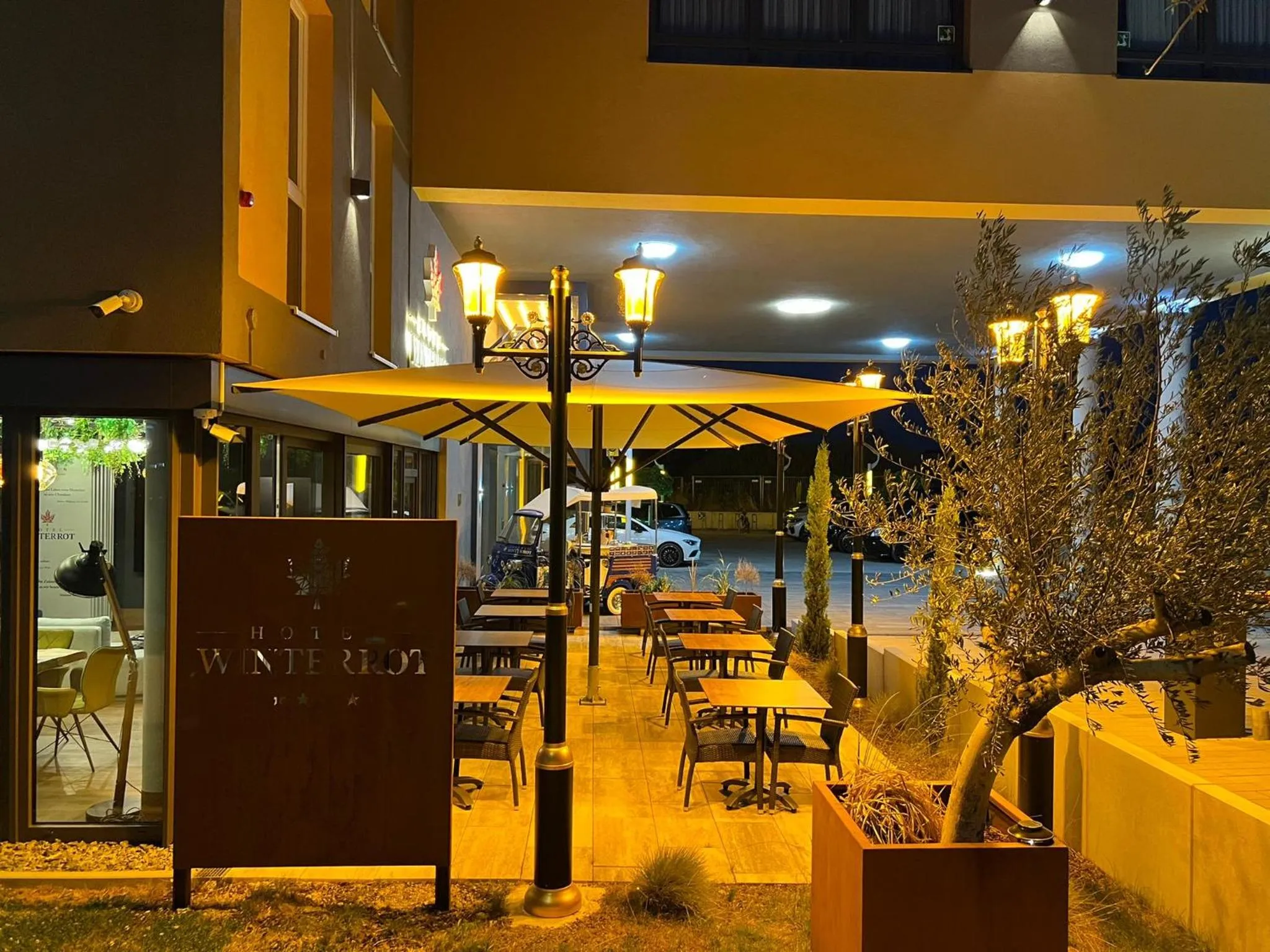 Restaurant/places to eat in Design Hotel Winterrot