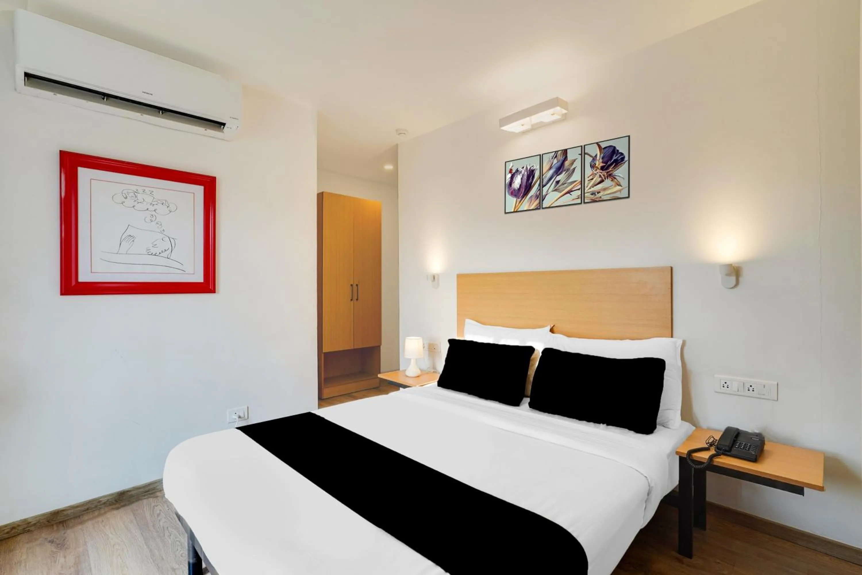 Bedroom, Bed in Super Townhouse BTM Layout Near Madiwala Lake Formerly Q Rooms