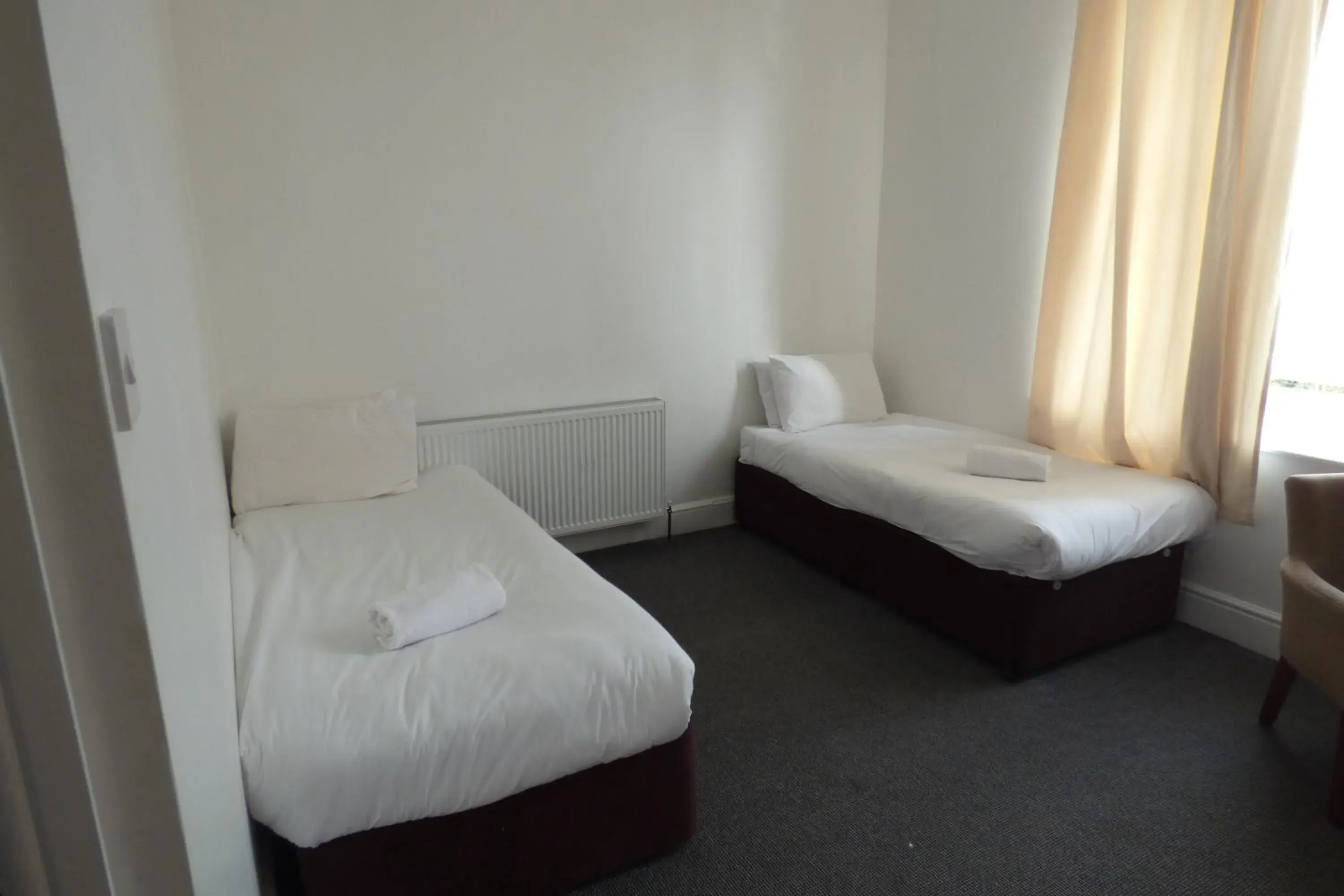 Standard Twin Room in Midlands Hotel Standard Twin Room in Midlands Hotel