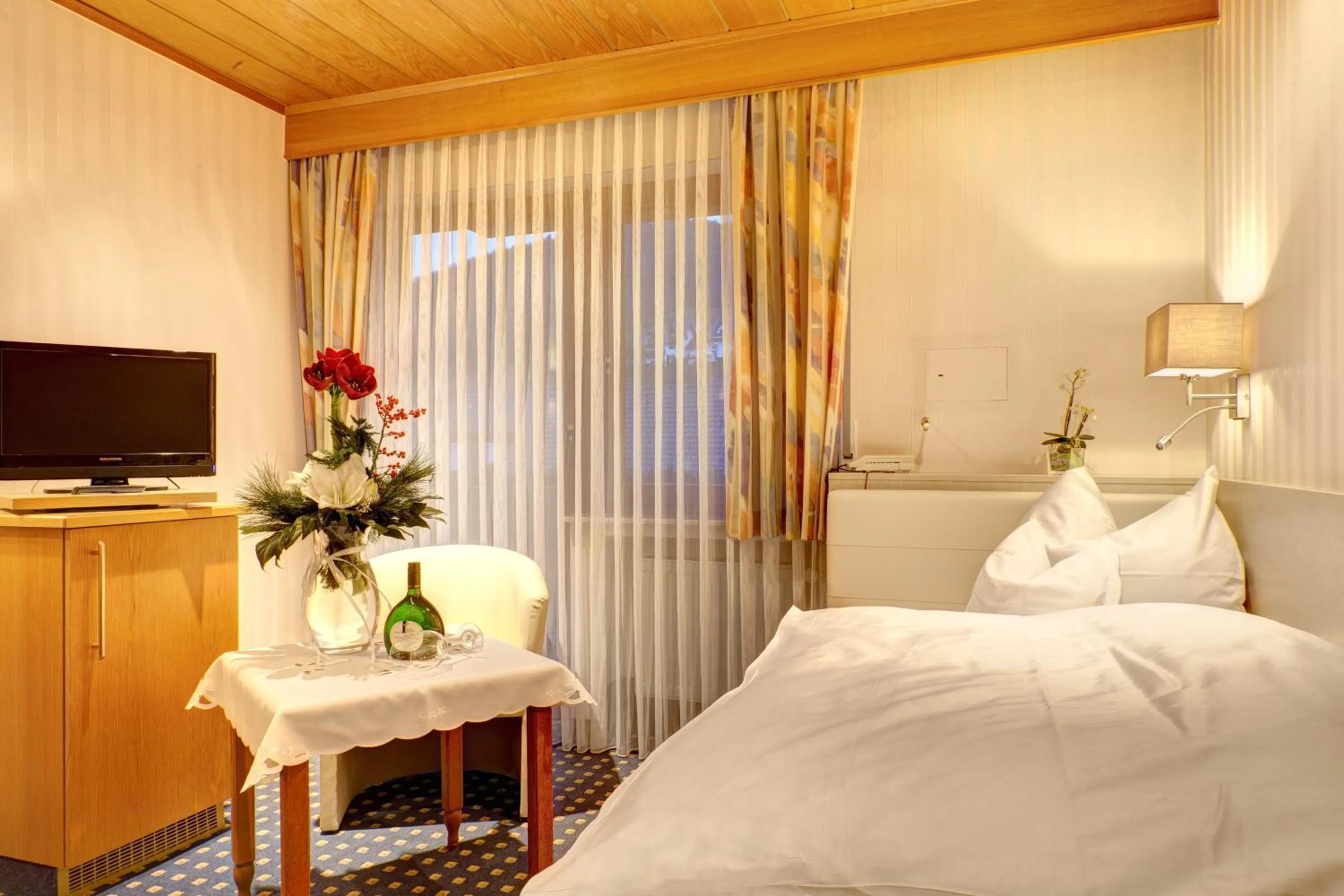 Photo of the whole room, Bed in Zum Wiesengrund