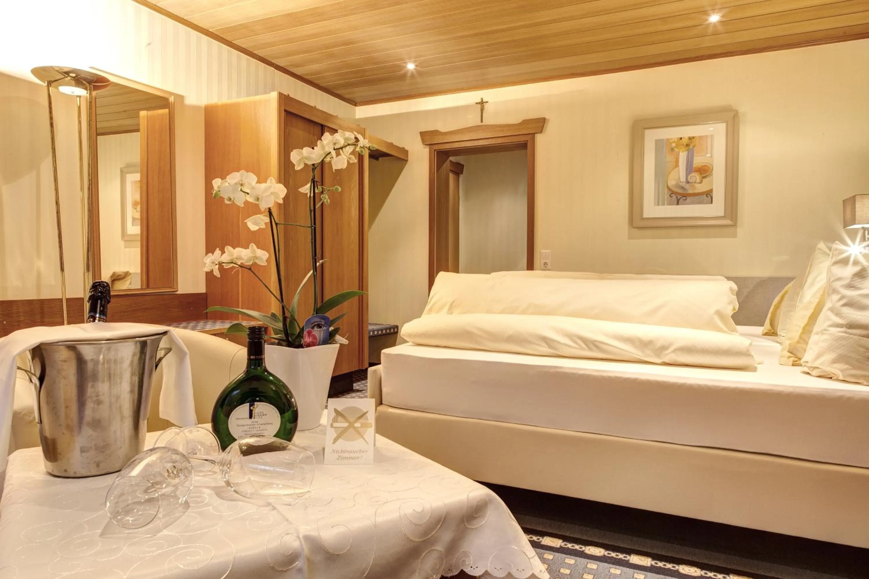 Bedroom, Bed in Zum Wiesengrund