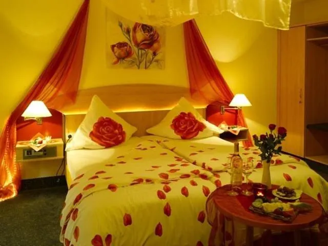 Bed in Hotel Schoch