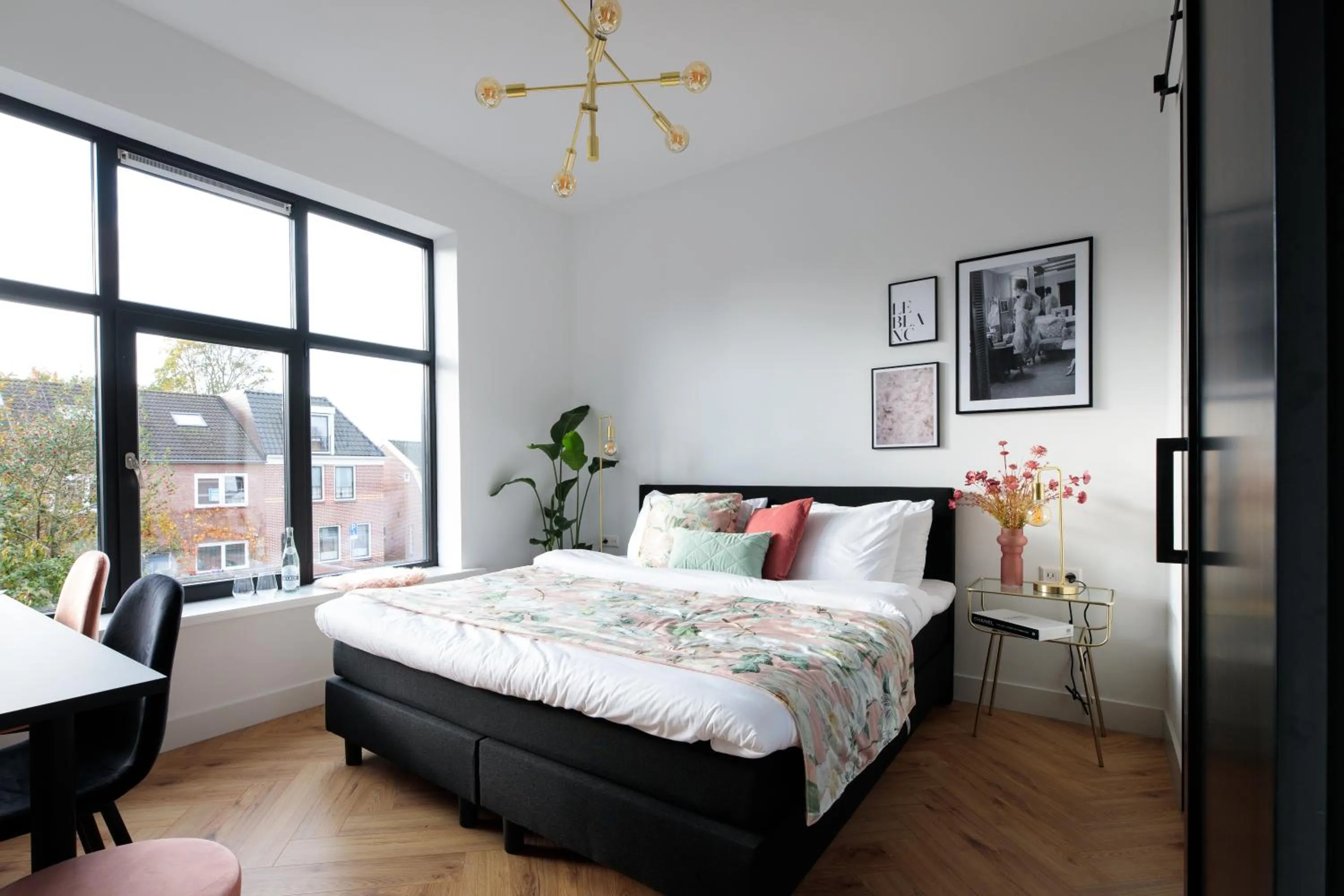 Bed in Boutique Hotel 43 Zaandam-Amsterdam