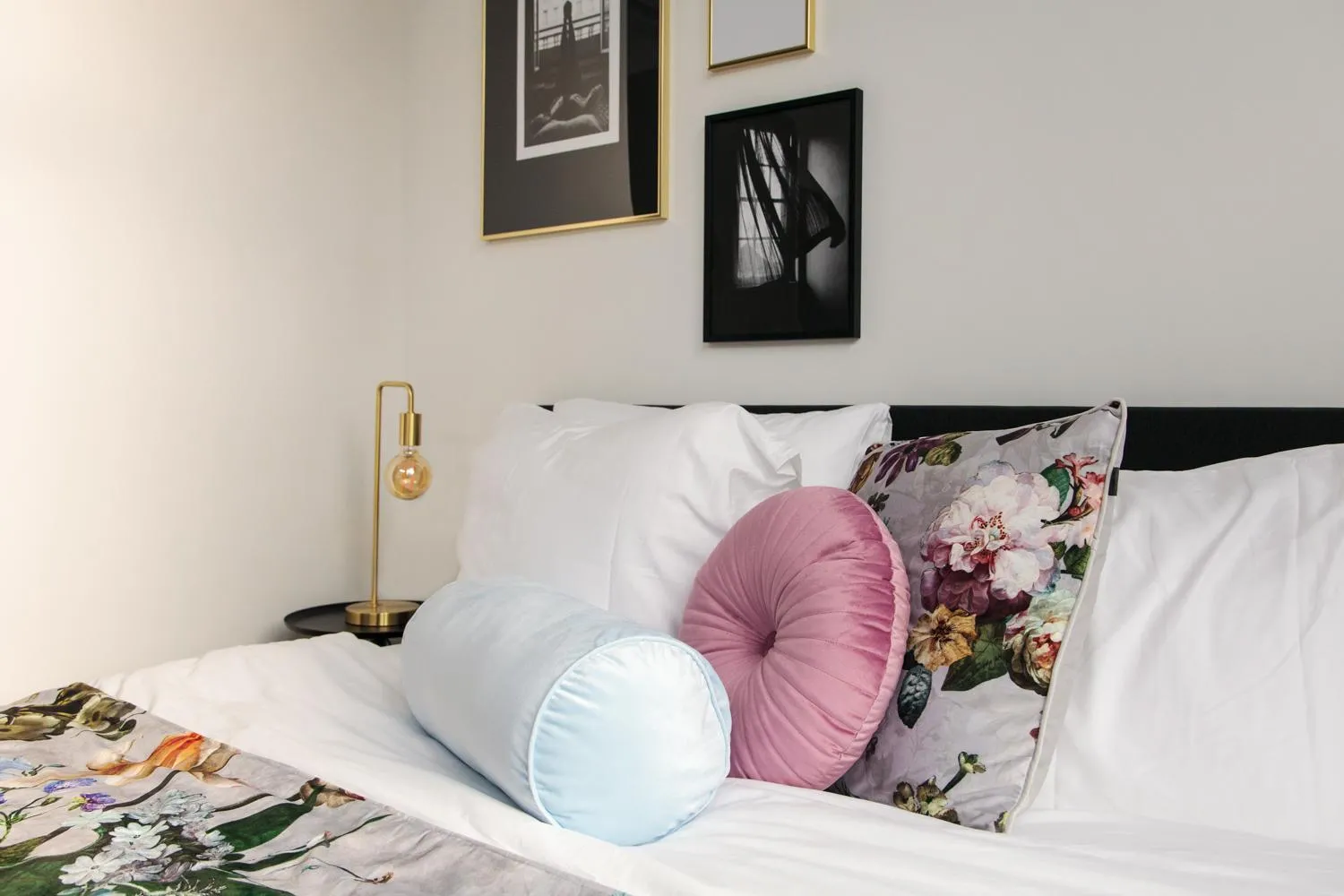 Bed in Boutique Hotel 43 Zaandam-Amsterdam