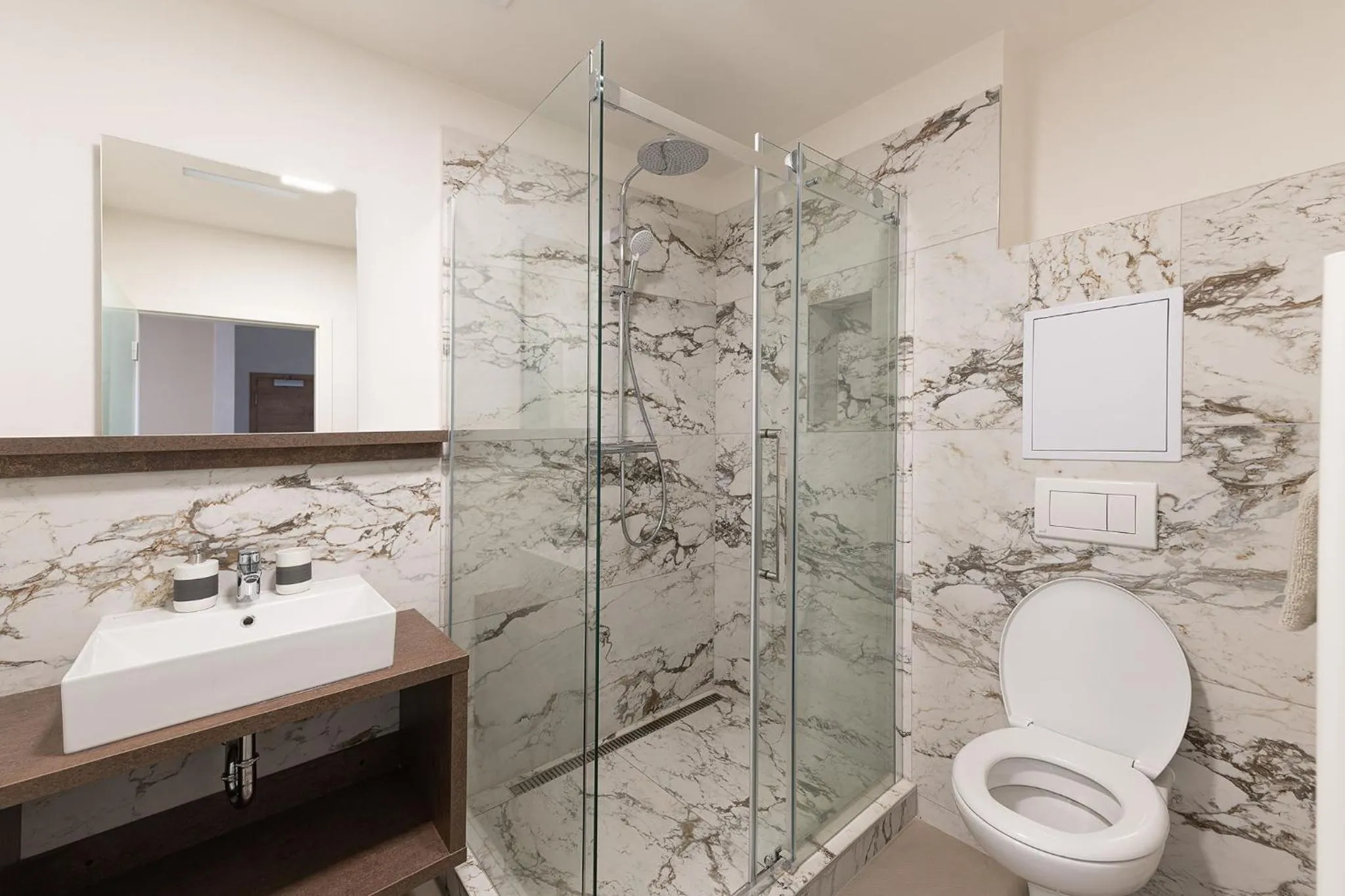 Apartsee Wellness Plzeň