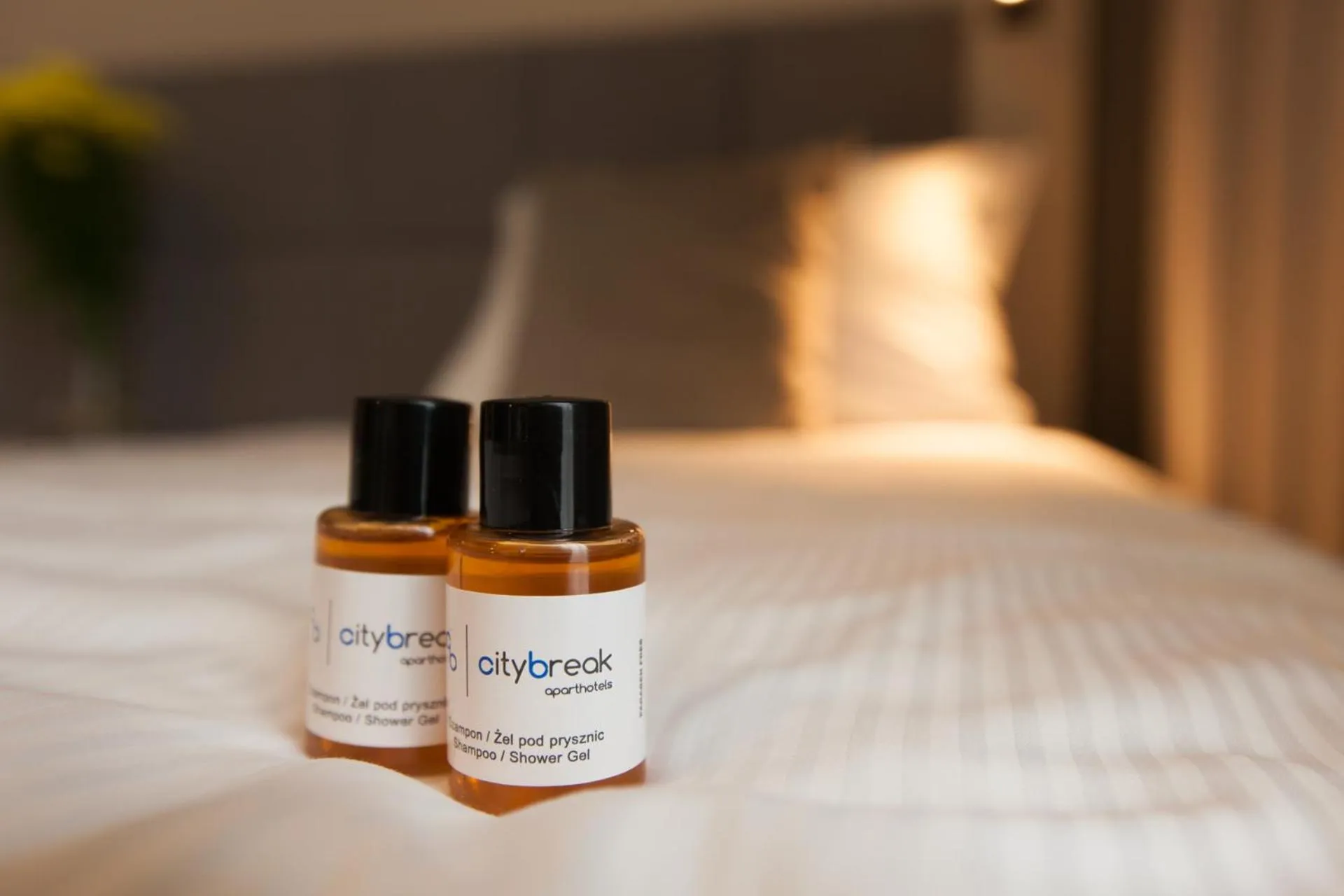 Logo/Certificate/Sign, Bed in Aparthotel City Break Wolska