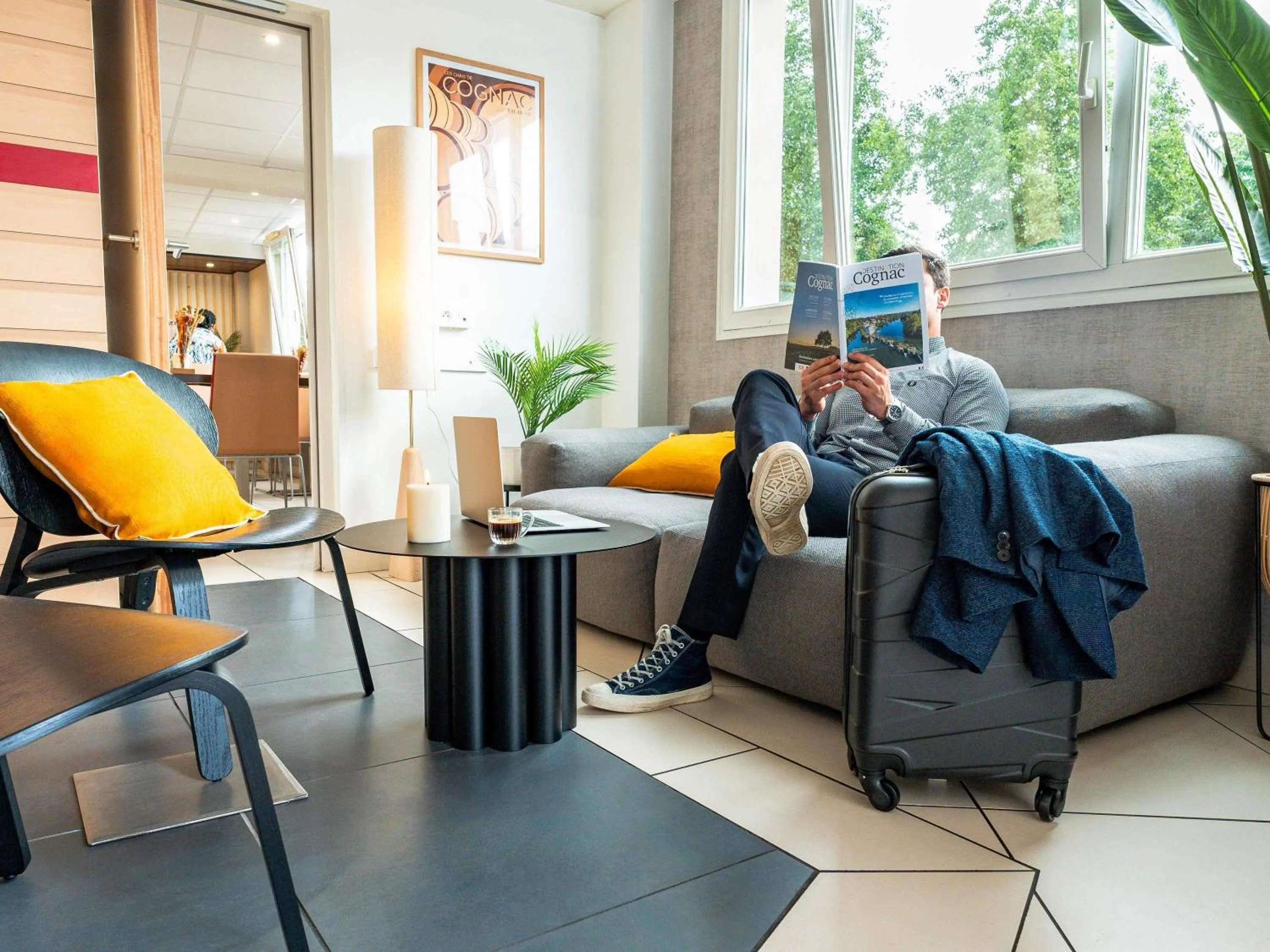 Property building in Hôtel Ibis Cognac Centre