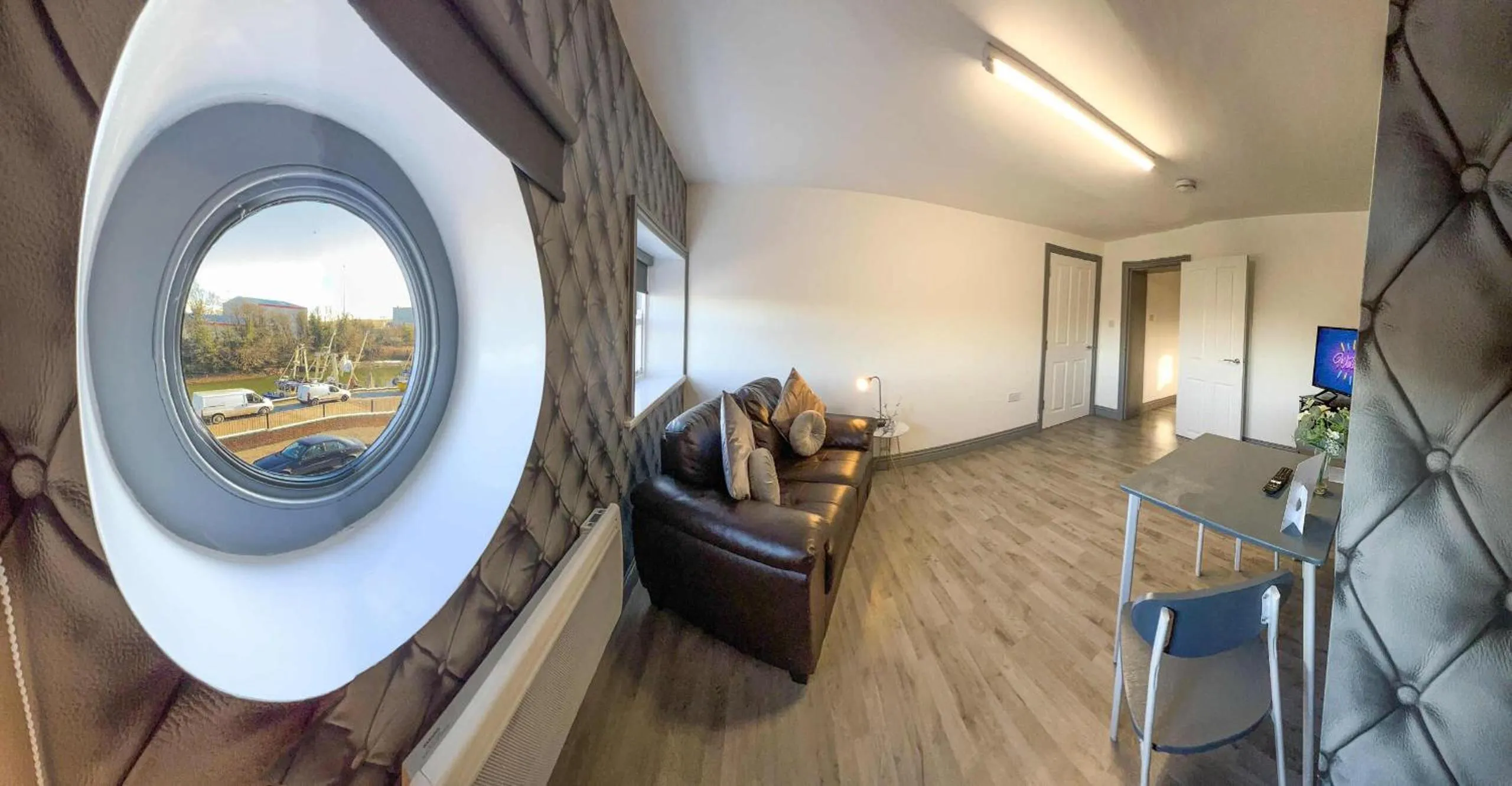 Living room, Dining Area in The Quayside Apartment Hotel