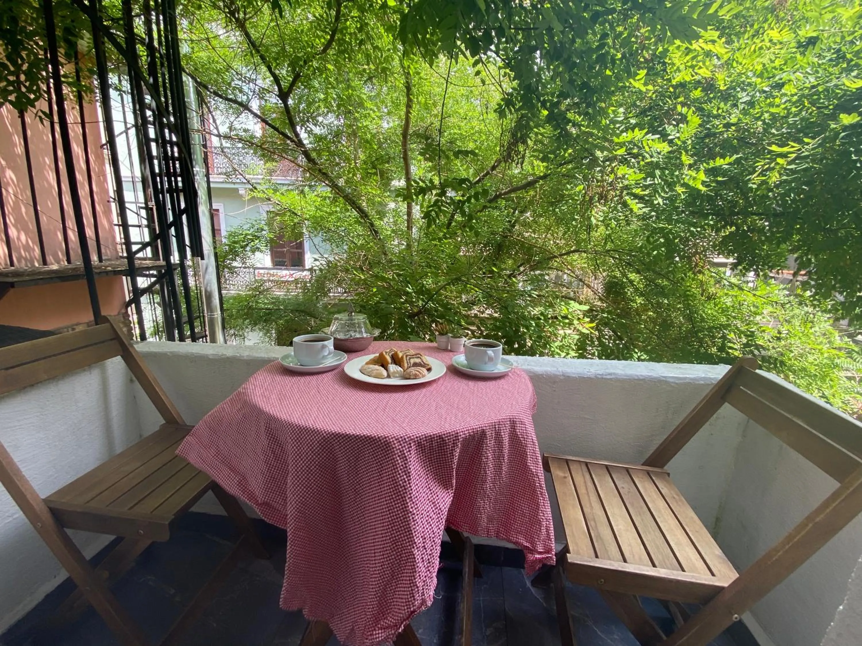 Balcony/Terrace in GANJ Hotel