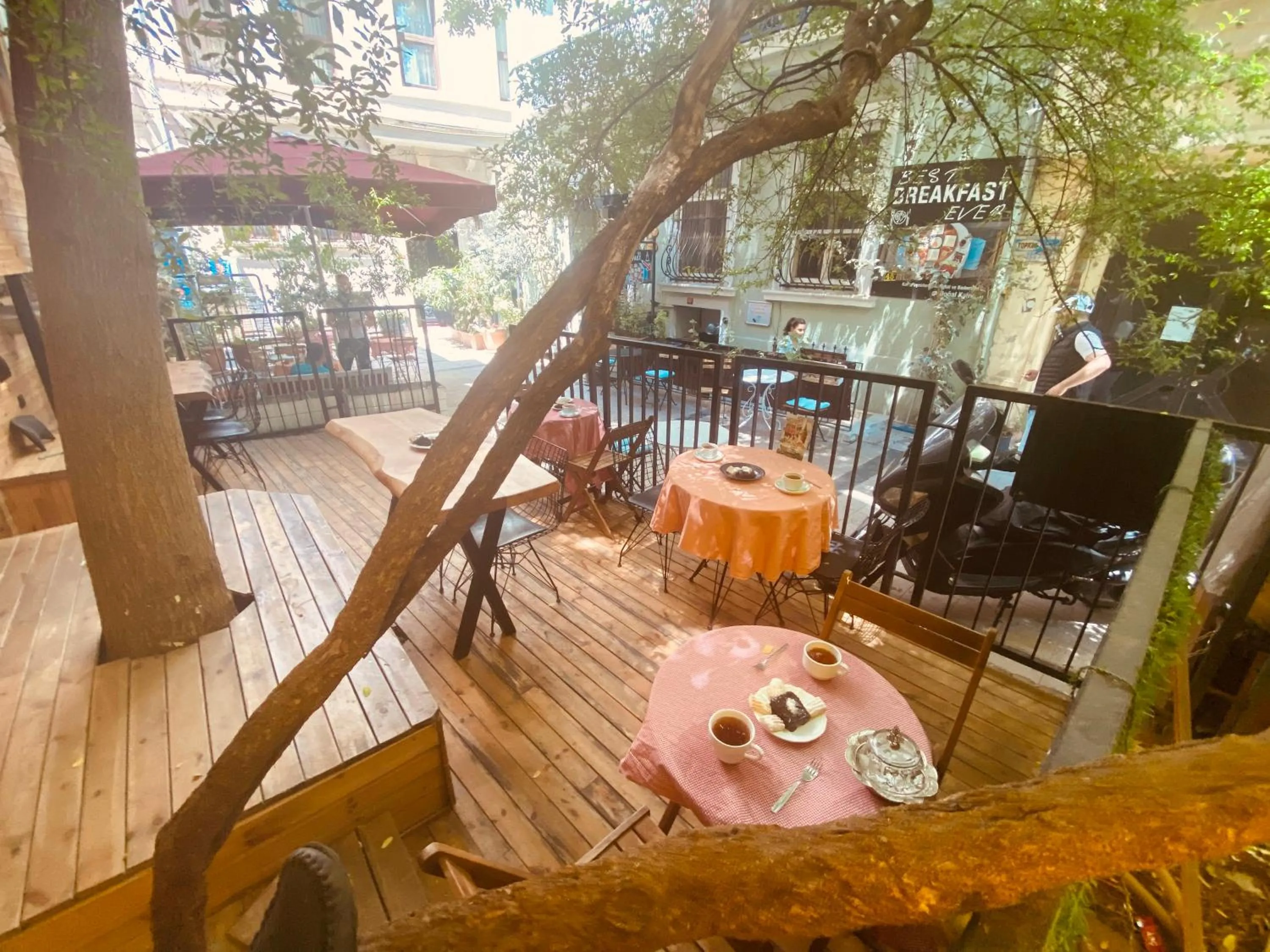 Patio in GANJ Hotel