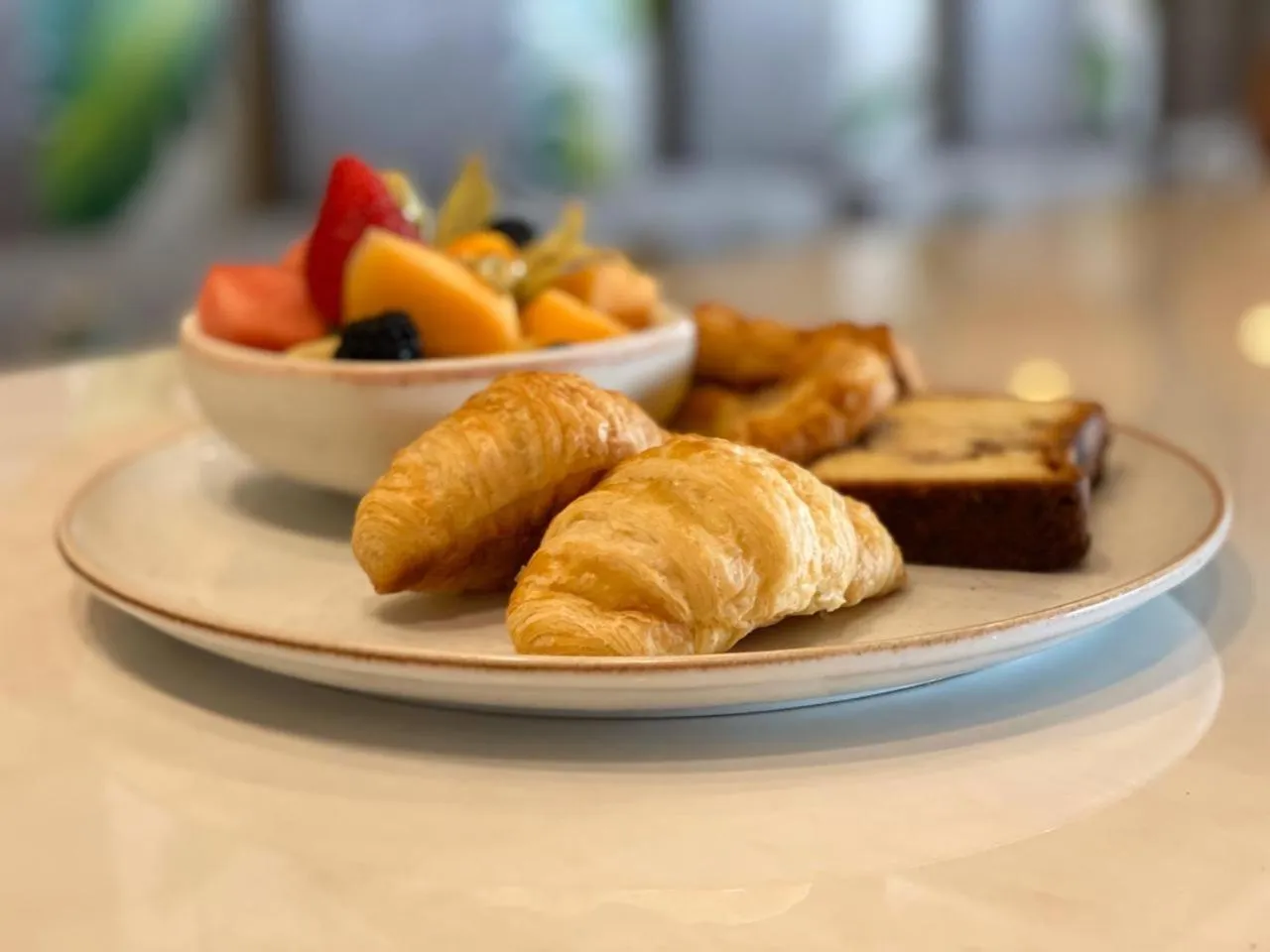 Restaurant/places to eat in The Mill Resort and Suites