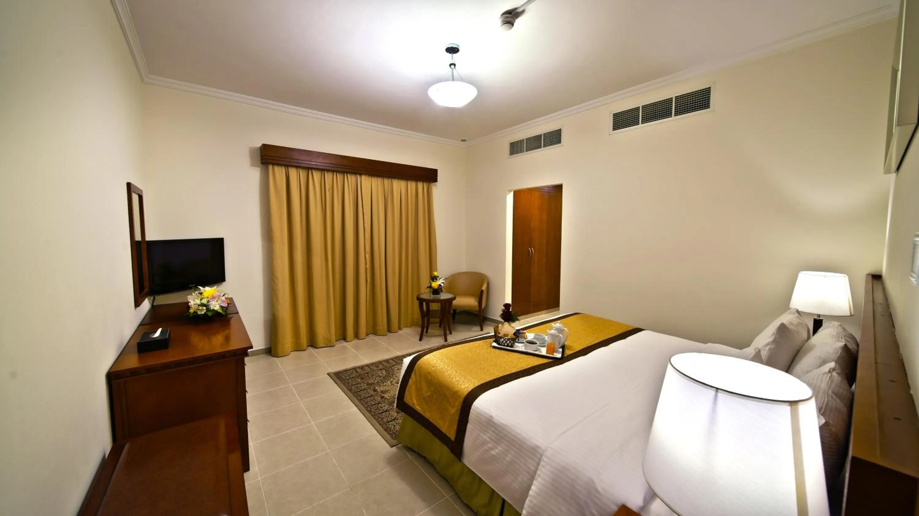 Photo of the whole room, Bed in Rose Garden Hotel Apartments - Bur Dubai