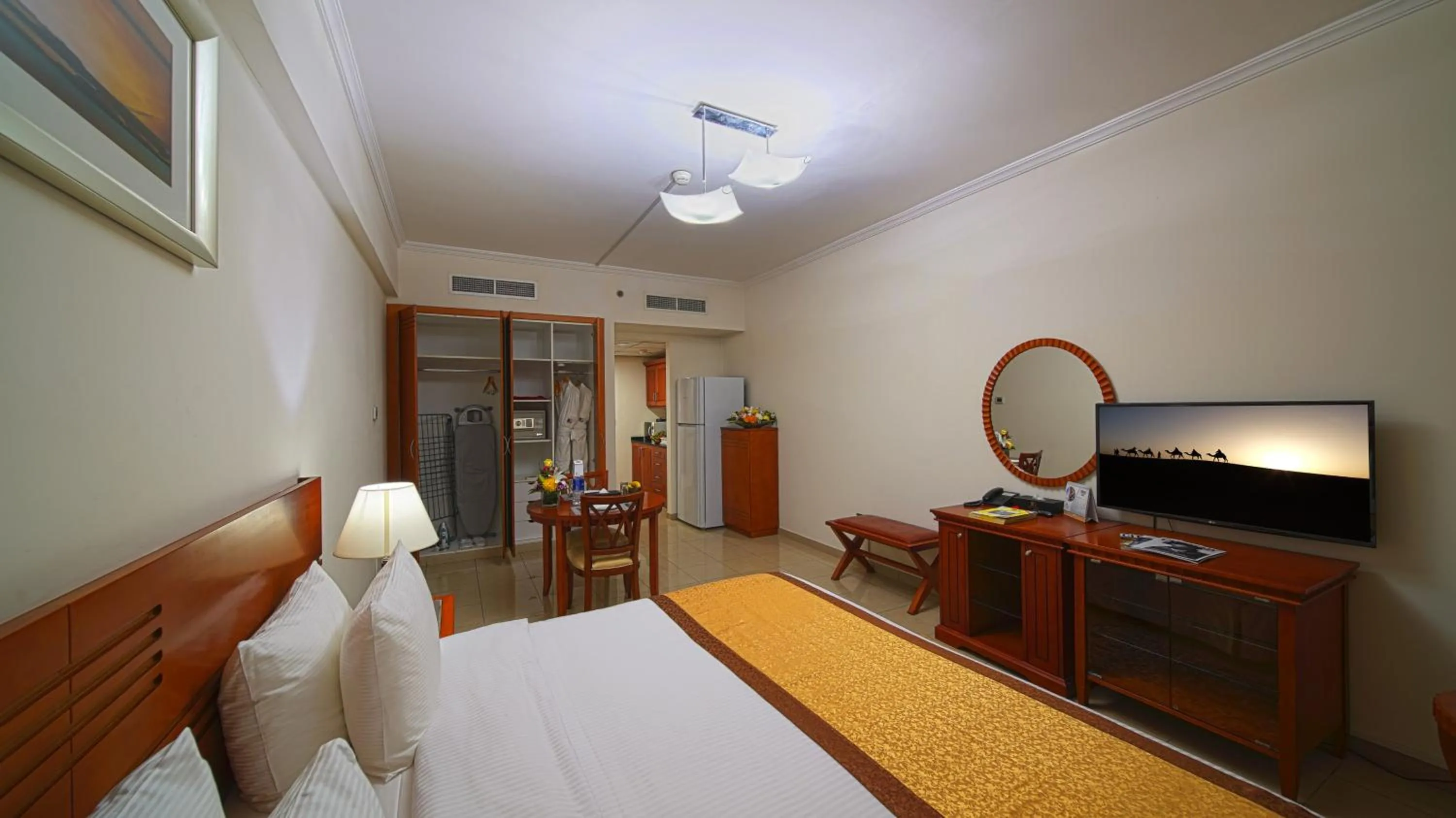 Bedroom, Bed in Rose Garden Hotel Apartments - Bur Dubai