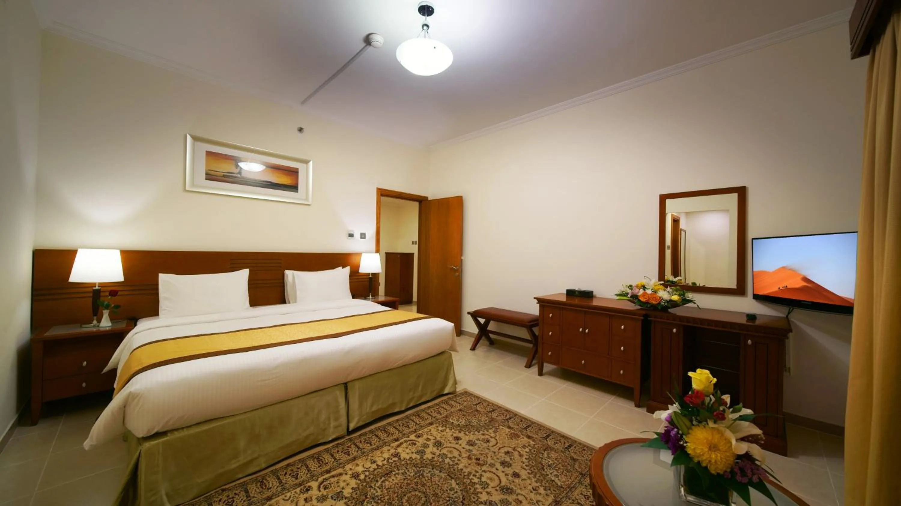 Bedroom, Bed in Rose Garden Hotel Apartments - Bur Dubai