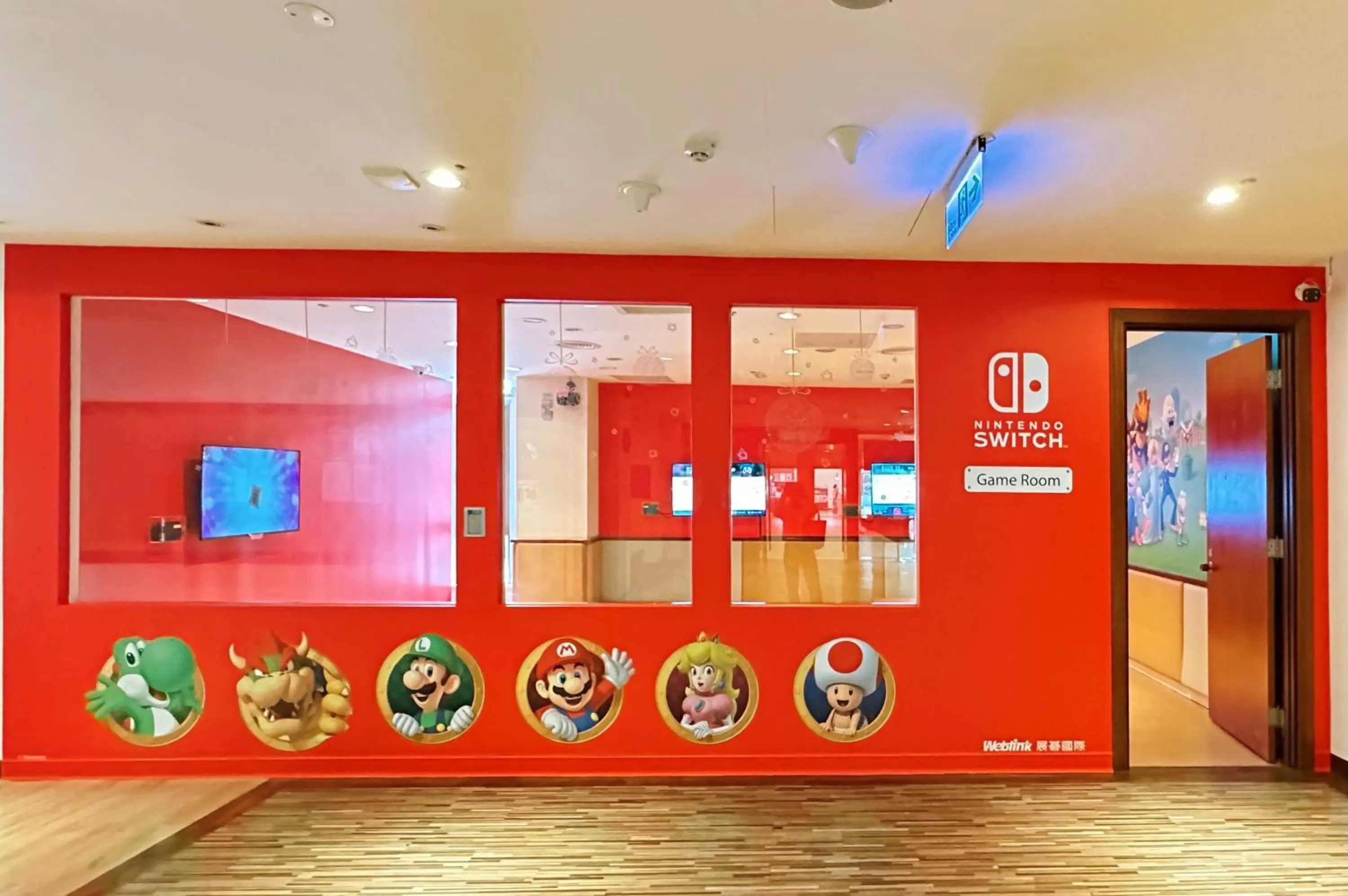 Children play ground in Aspire Resort