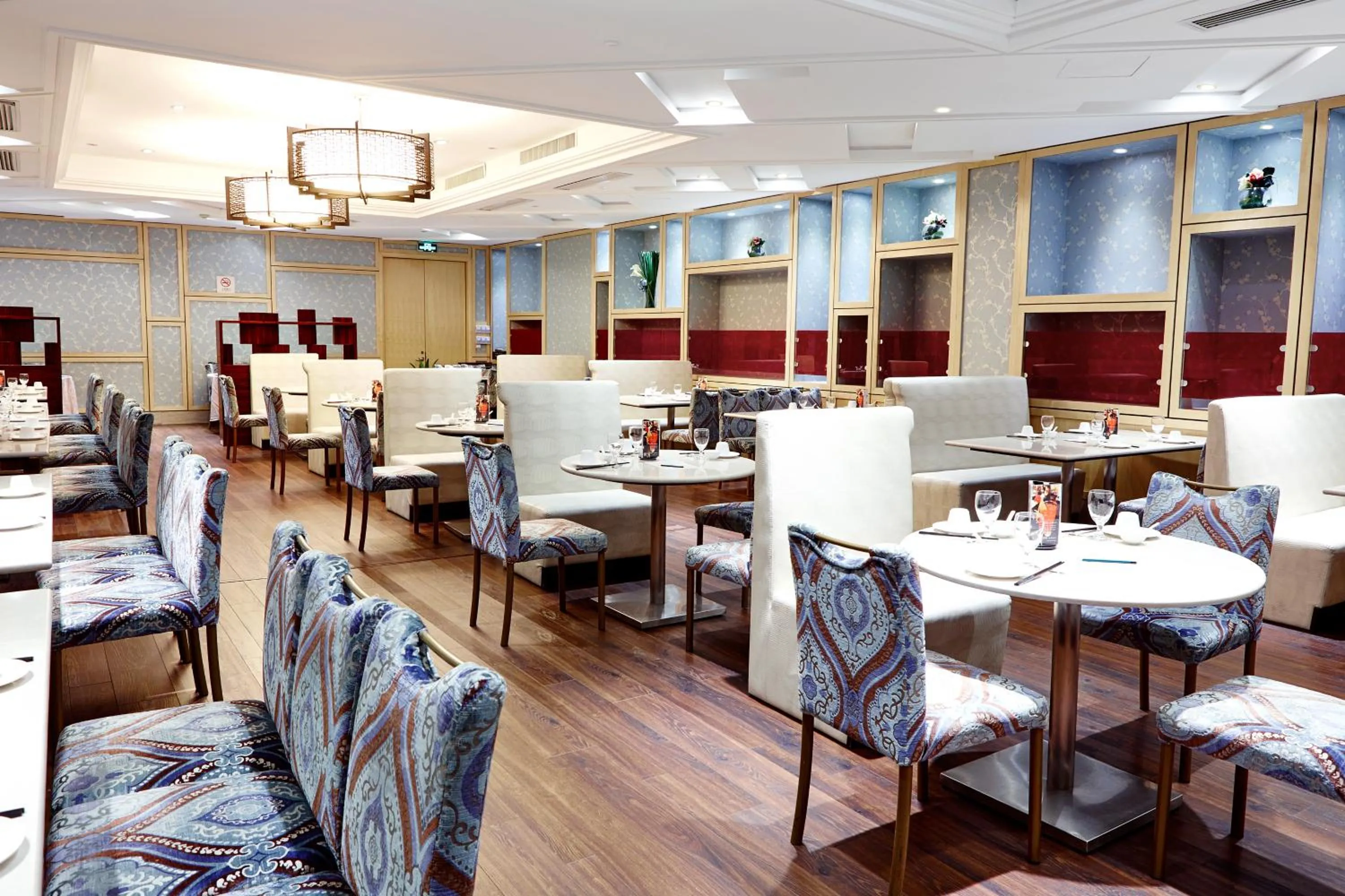 Restaurant/places to eat in Huachen International Hotel