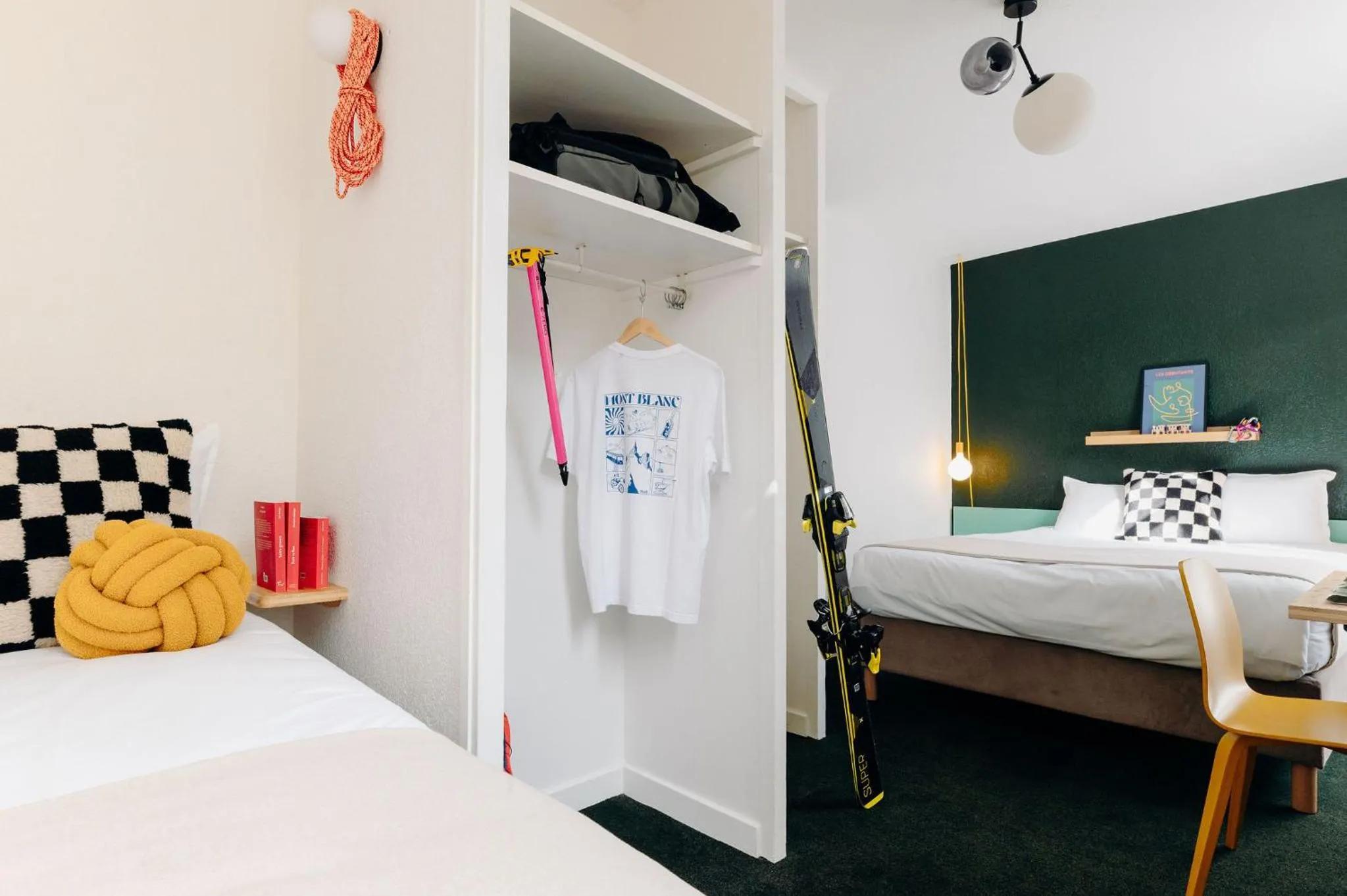 Photo of the whole room, Bed in PlanB - Living Saint-Gervais - 250m des Remontées Mécaniques