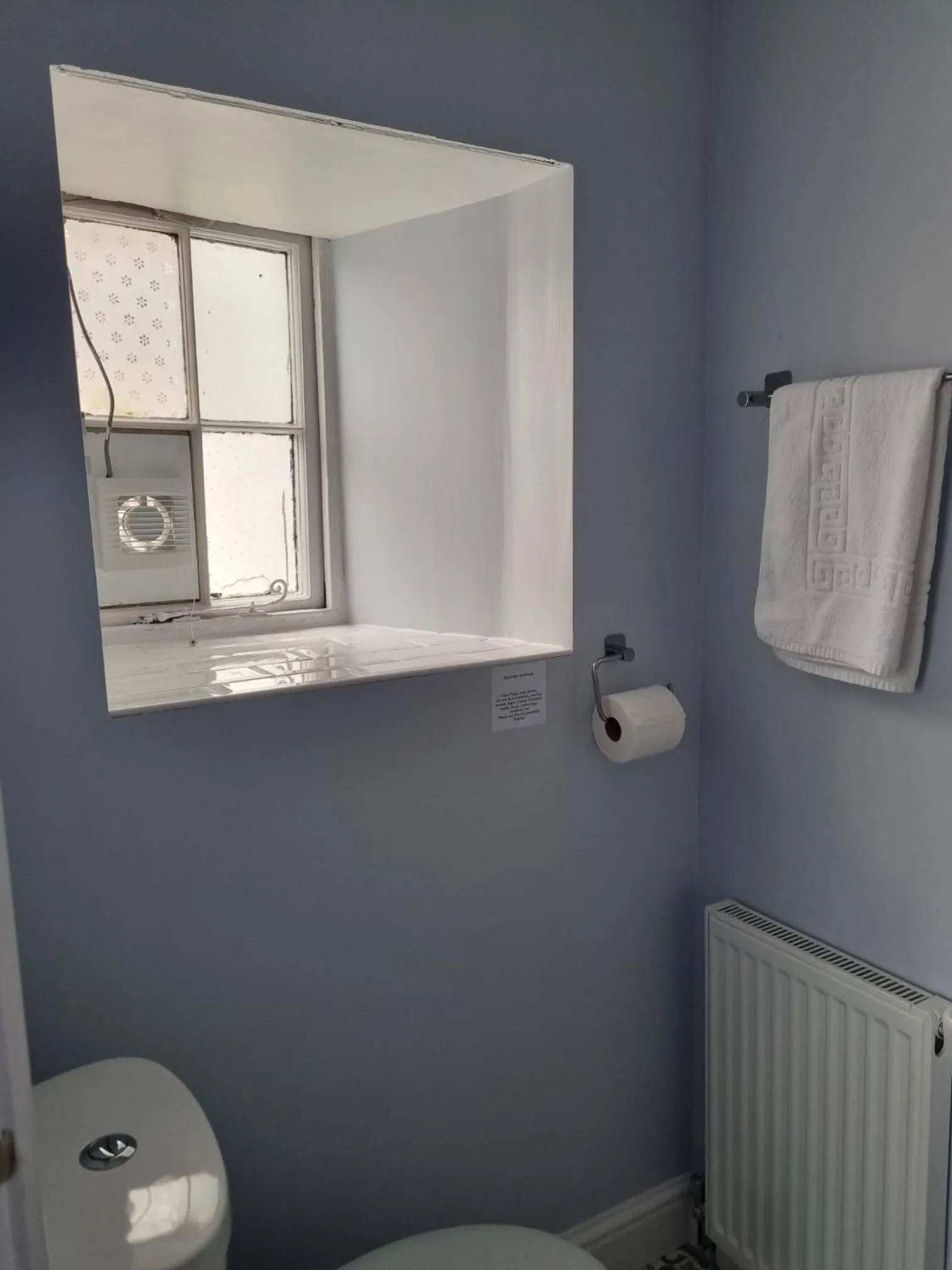 Toilet in St Vincent Guest House