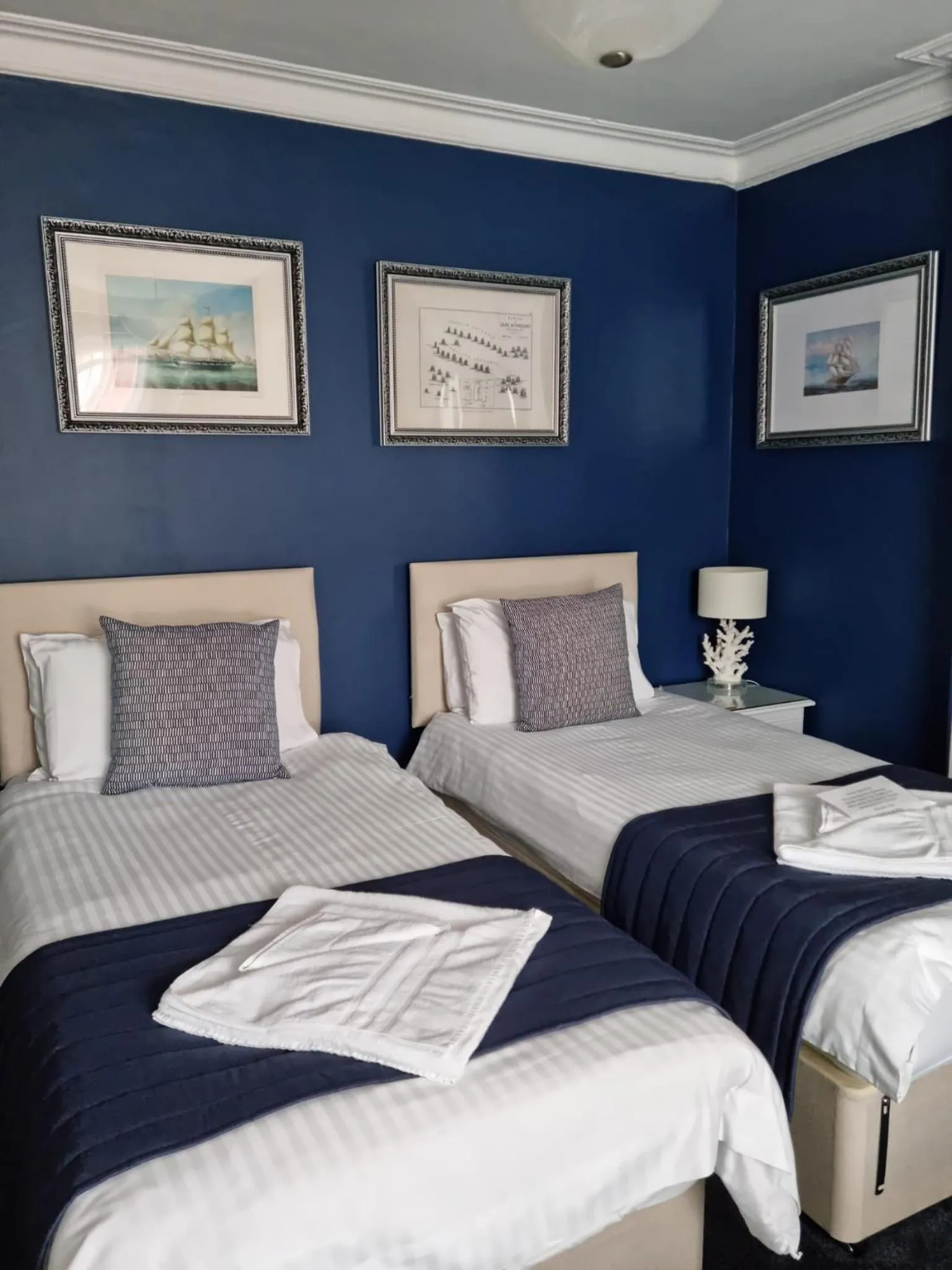 Bed in St Vincent Guest House