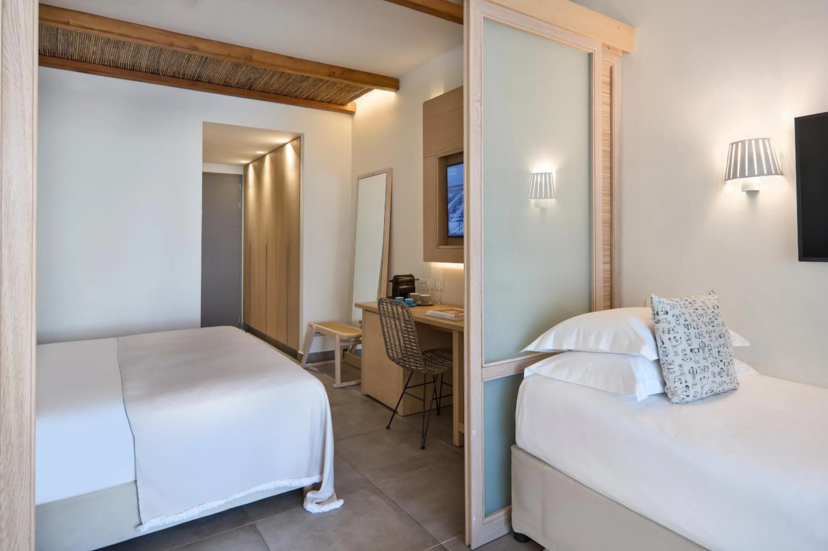 Bedroom, Bed in Atlantica Dreams Resort